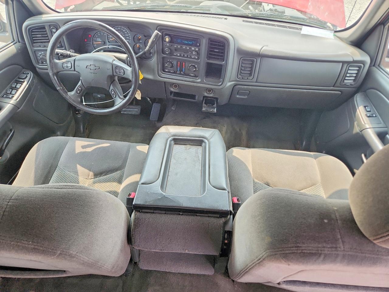 2005 Chevrolet Silverado K1500 Red vin: 2GCEK13TX51324242