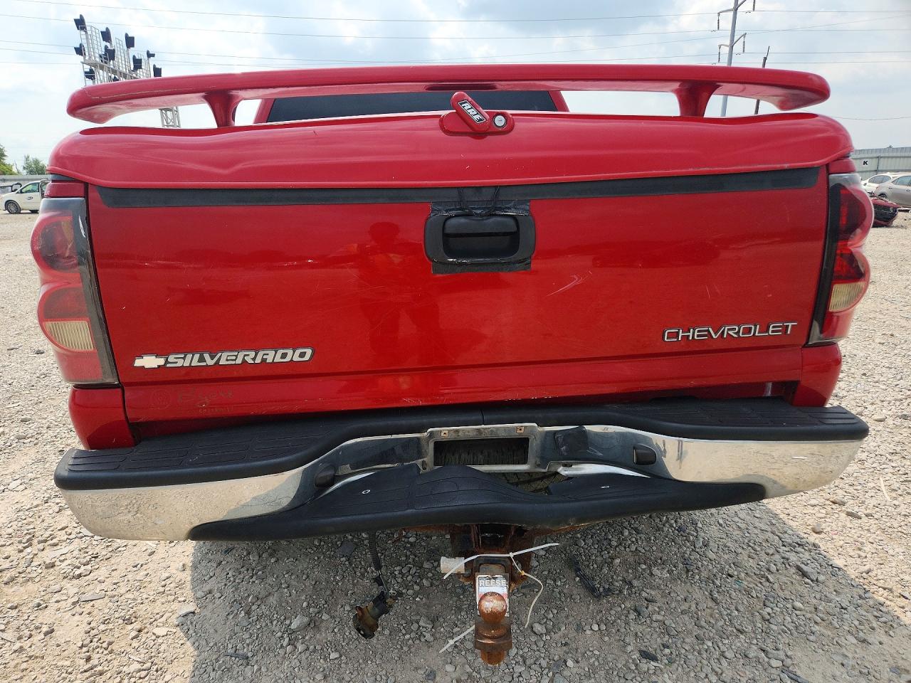 2005 Chevrolet Silverado K1500 Red vin: 2GCEK13TX51324242