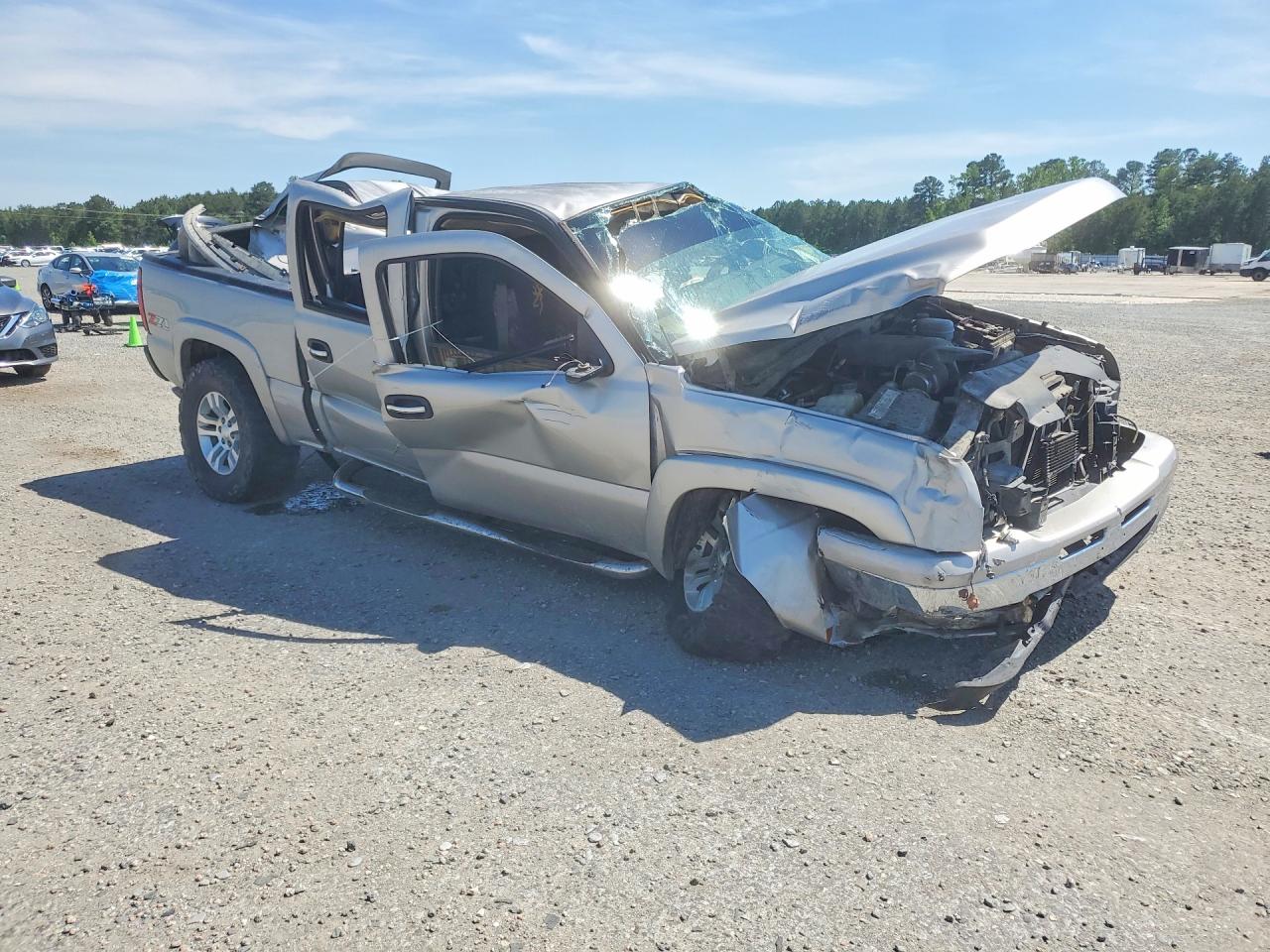 2006 Chevrolet Silverado K1500 Silver vin: 2GCEK13TX61200537