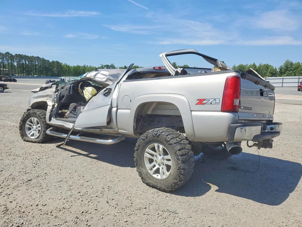 2006 Chevrolet Silverado K1500 Silver vin: 2GCEK13TX61200537