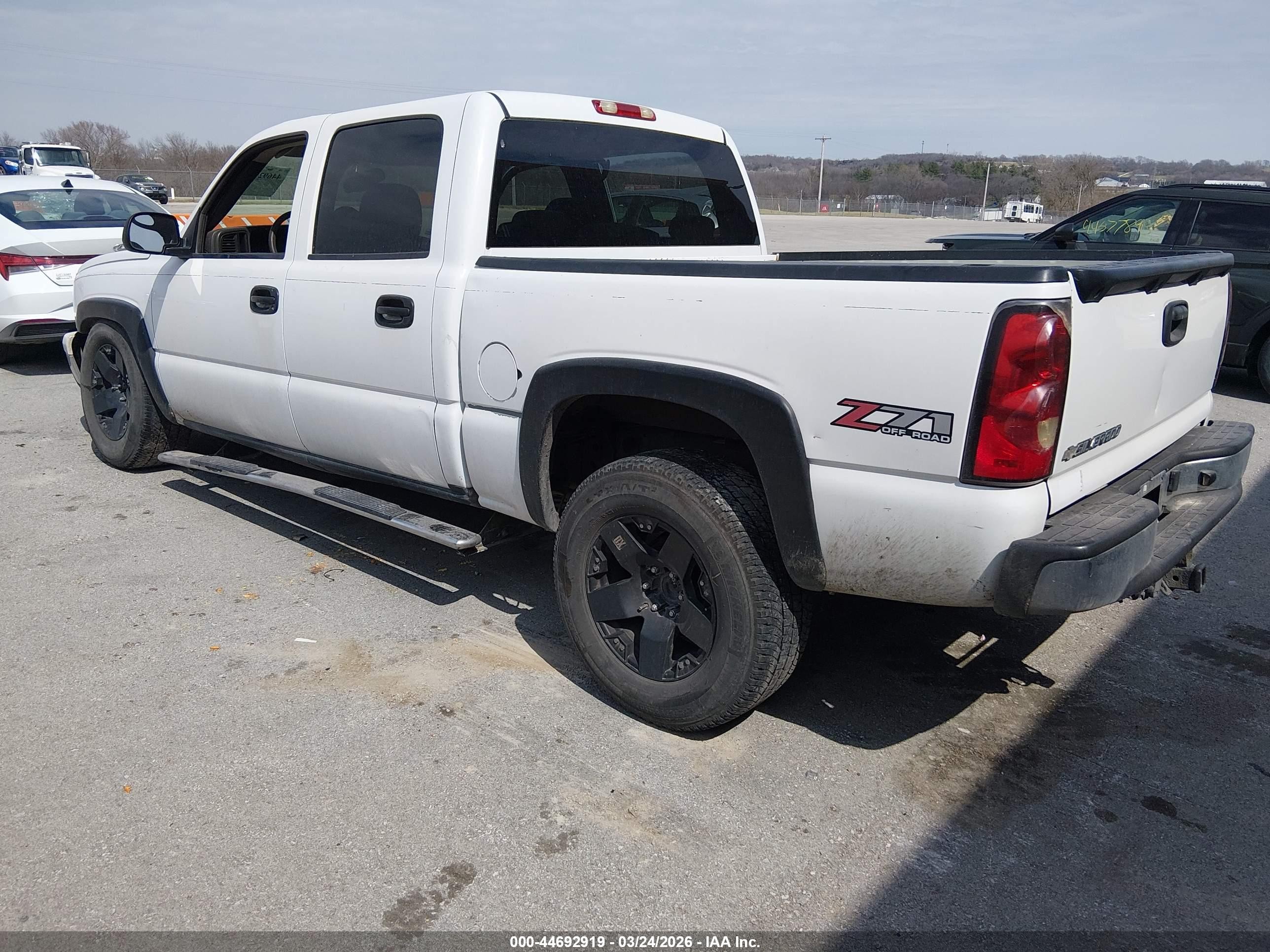 2006 Chevrolet Silverado 1500 Ls White vin: 2GCEK13V461296263