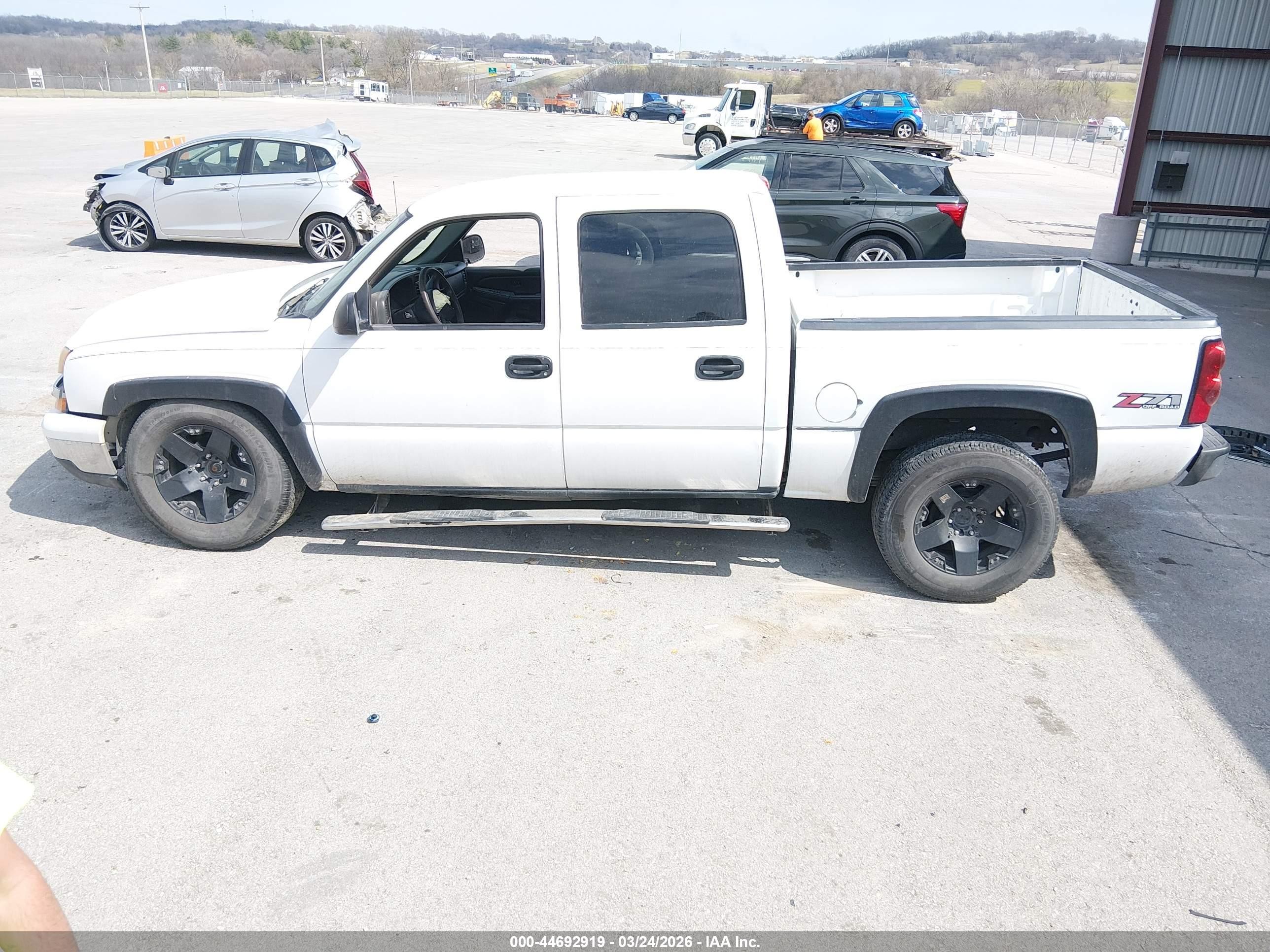 2006 Chevrolet Silverado 1500 Ls White vin: 2GCEK13V461296263