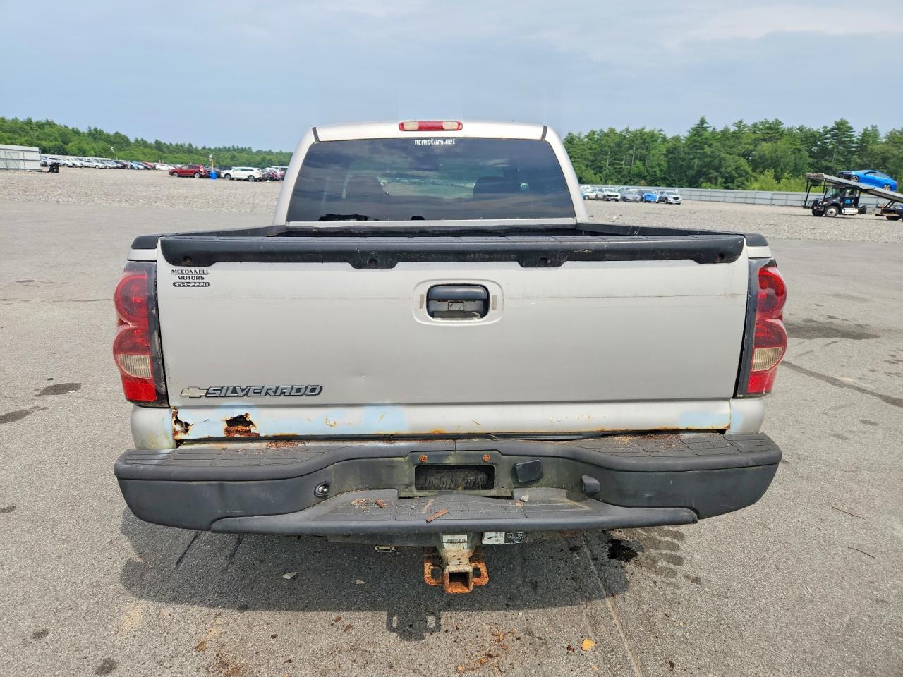 2007 Chevrolet Silverado K1500 Classic Crew Cab Silver vin: 2GCEK13V471131914