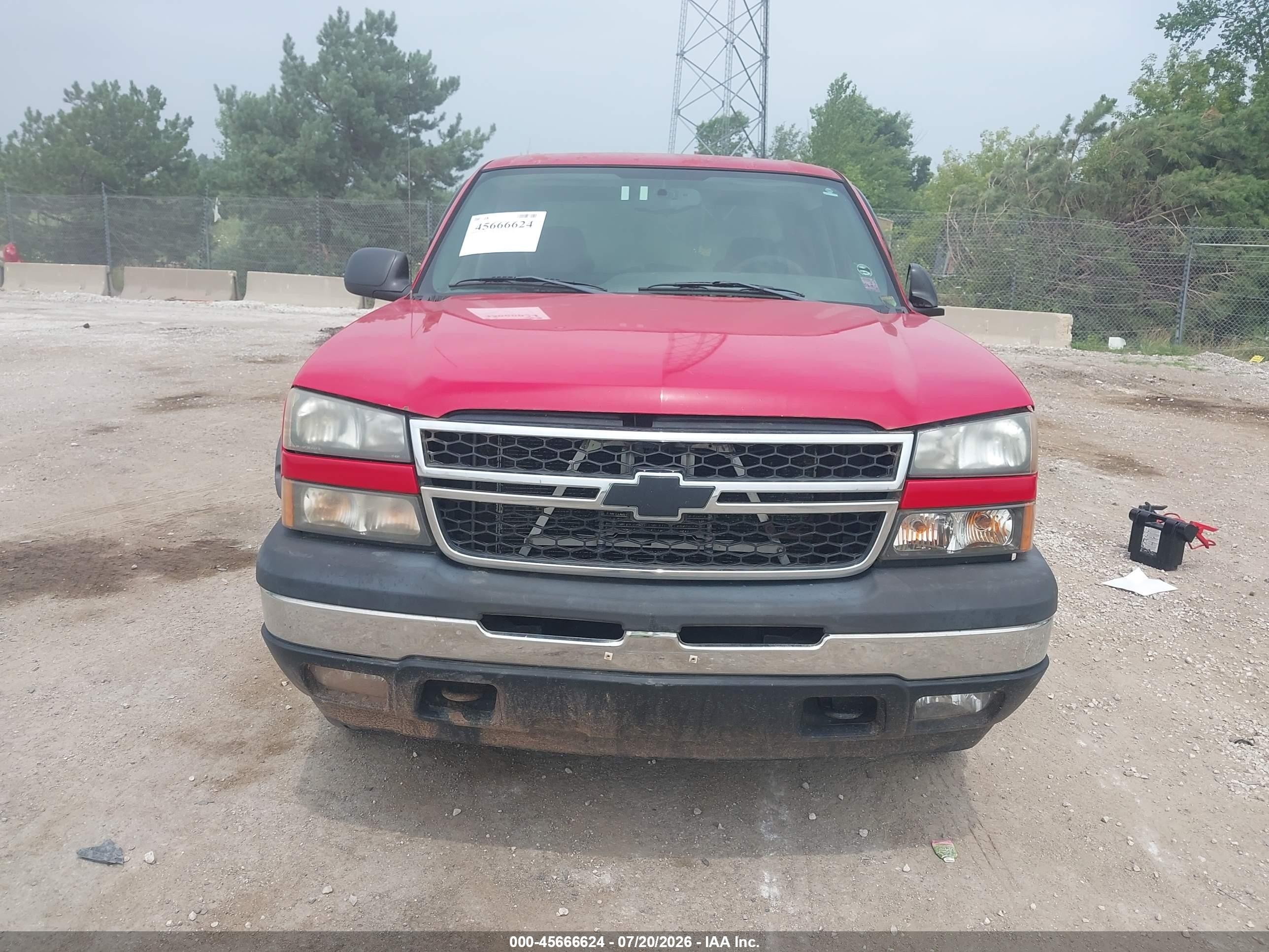 2007 Chevrolet Silverado 1500 Classic Ls Red vin: 2GCEK13V571153811