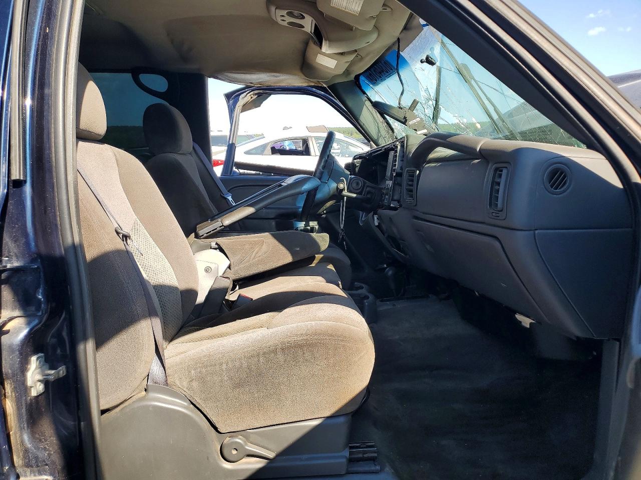 2006 Chevrolet Silverado K1500 Синий vin: 2GCEK13VX61248380