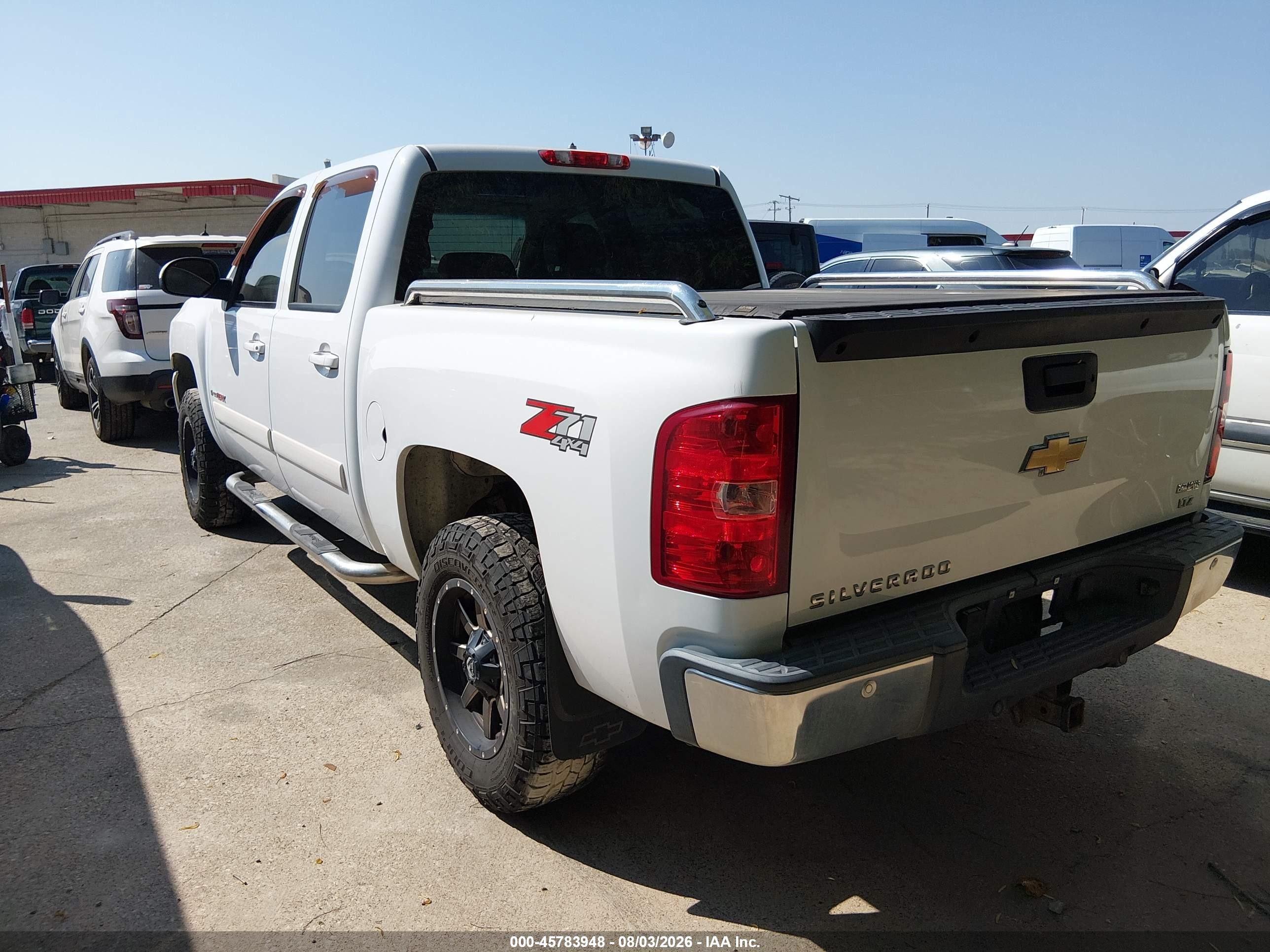 2007 Chevrolet Silverado 1500 Ltz White vin: 2GCEK13Y371643321