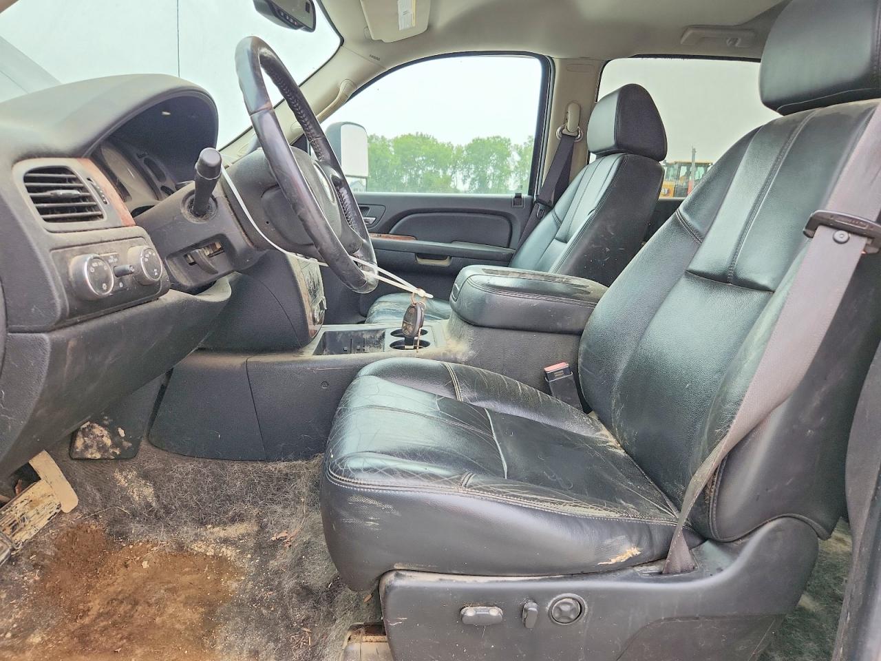 2008 Chevrolet Silverado K1500 Серебряный vin: 2GCEK13Y781220842