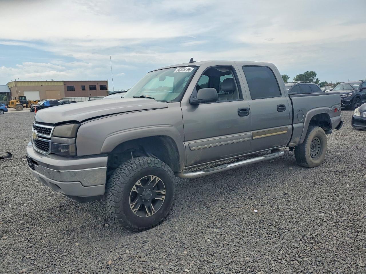 2007 Chevrolet Silverado K1500 Classic Crew Cab Gray vin: 2GCEK13Z171165795