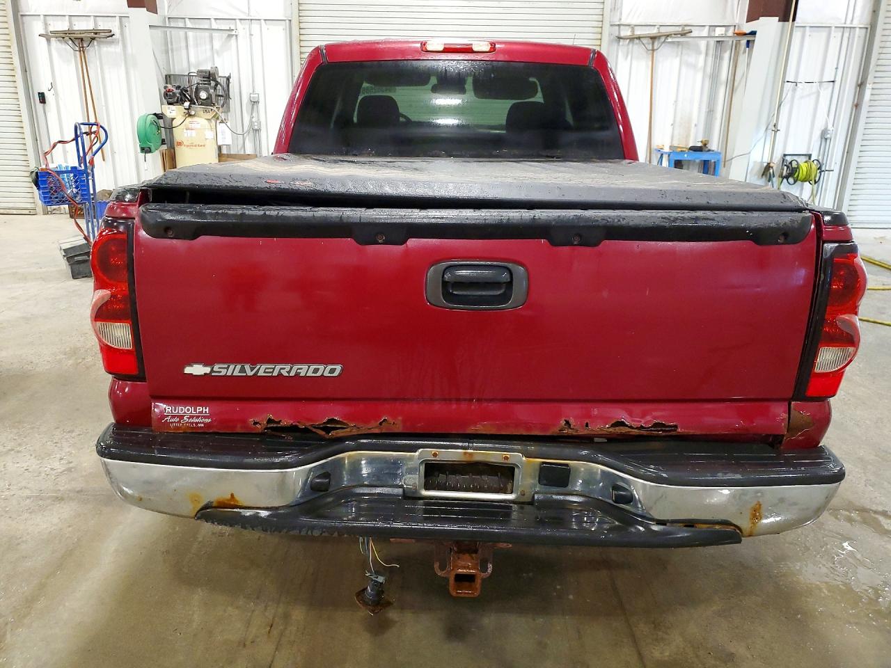 2007 Chevrolet Silverado K1500 Classic Crew Cab Темно-бордовый vin: 2GCEK13Z371161778