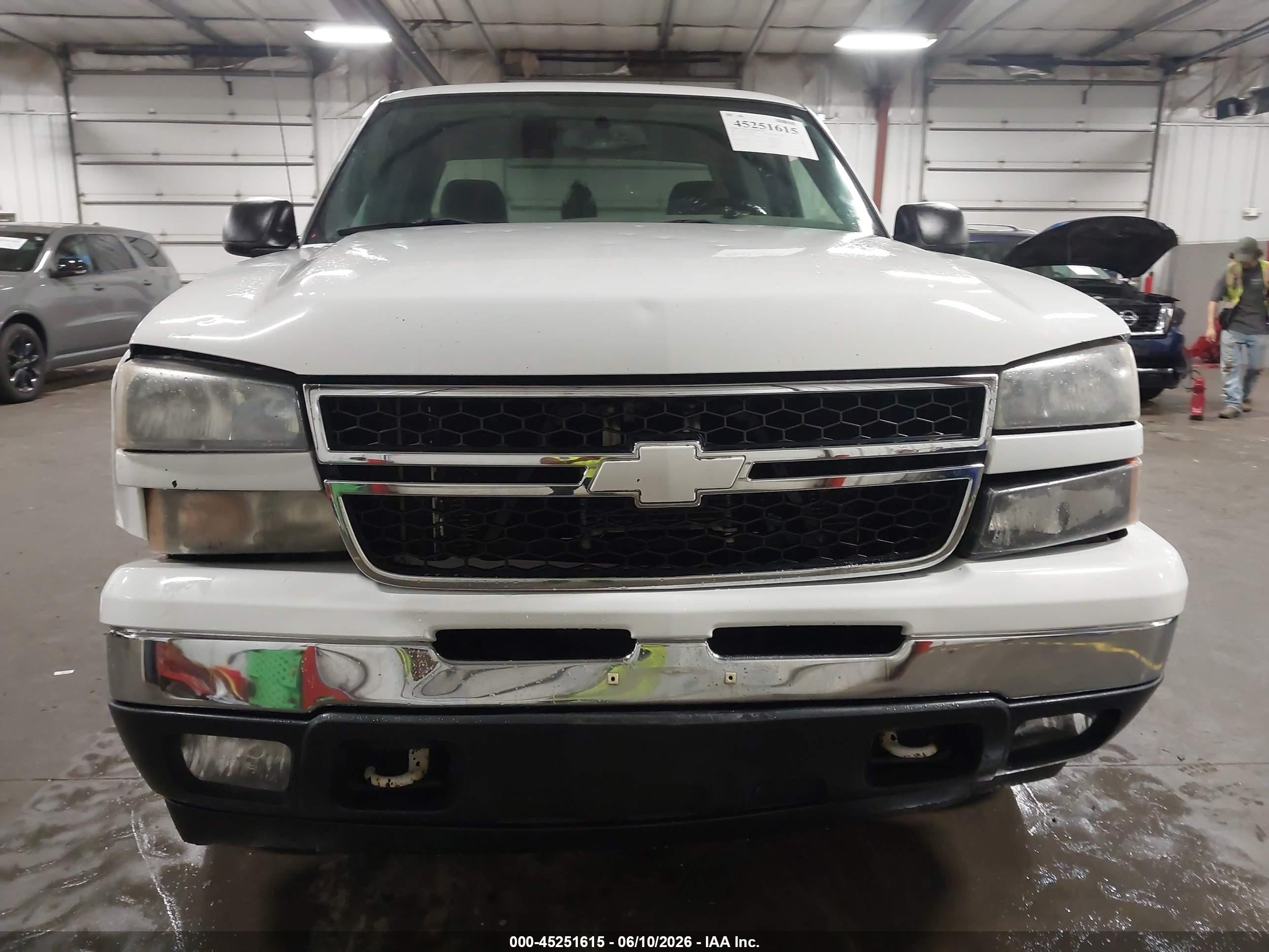 2007 Chevrolet Silverado 1500 Classic Lt1 White vin: 2GCEK13Z571122898