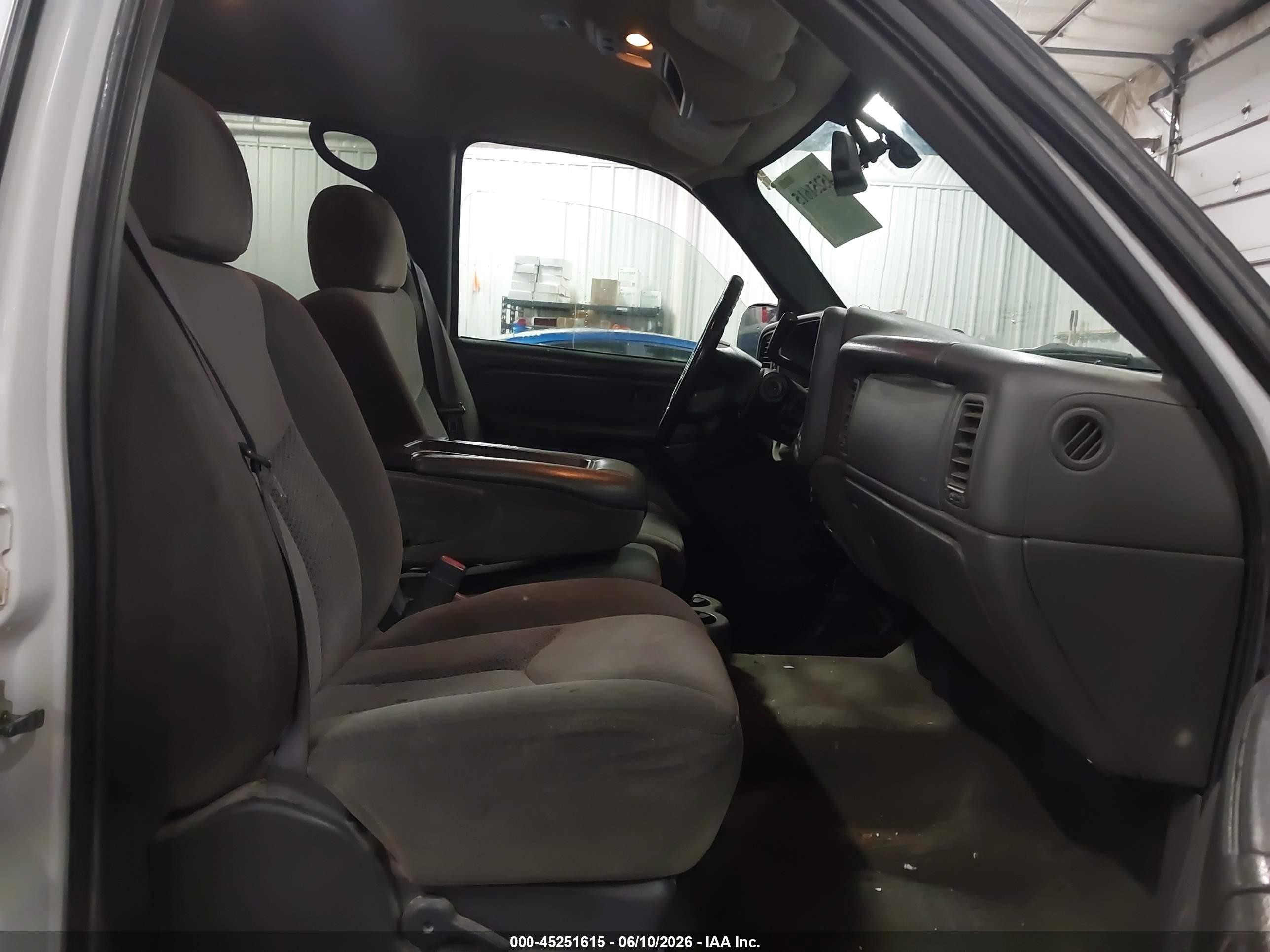 2007 Chevrolet Silverado 1500 Classic Lt1 White vin: 2GCEK13Z571122898