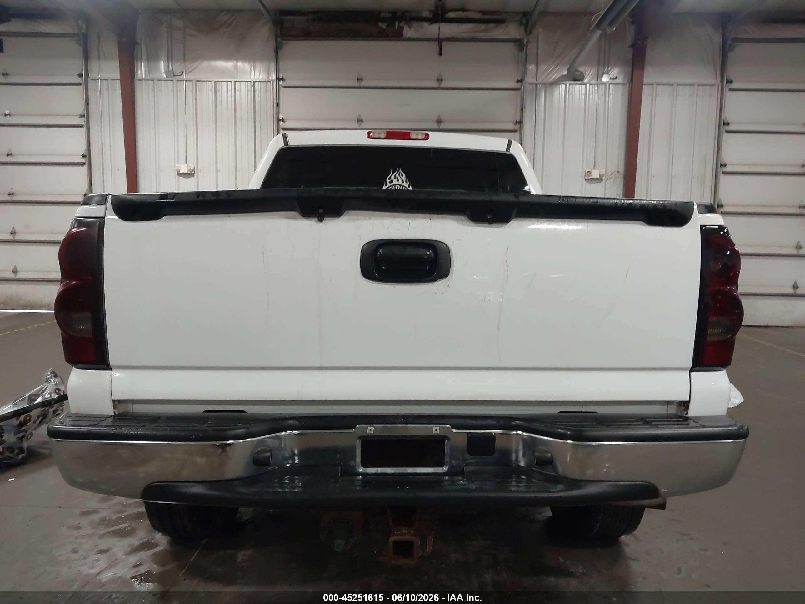 2007 Chevrolet Silverado 1500 Classic Lt1 White vin: 2GCEK13Z571122898