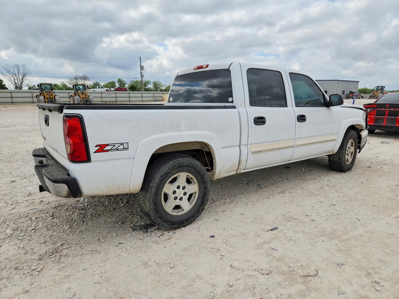 2007 Chevrolet Silverado K1500 Classic Crew Cab White vin: 2GCEK13Z871181802