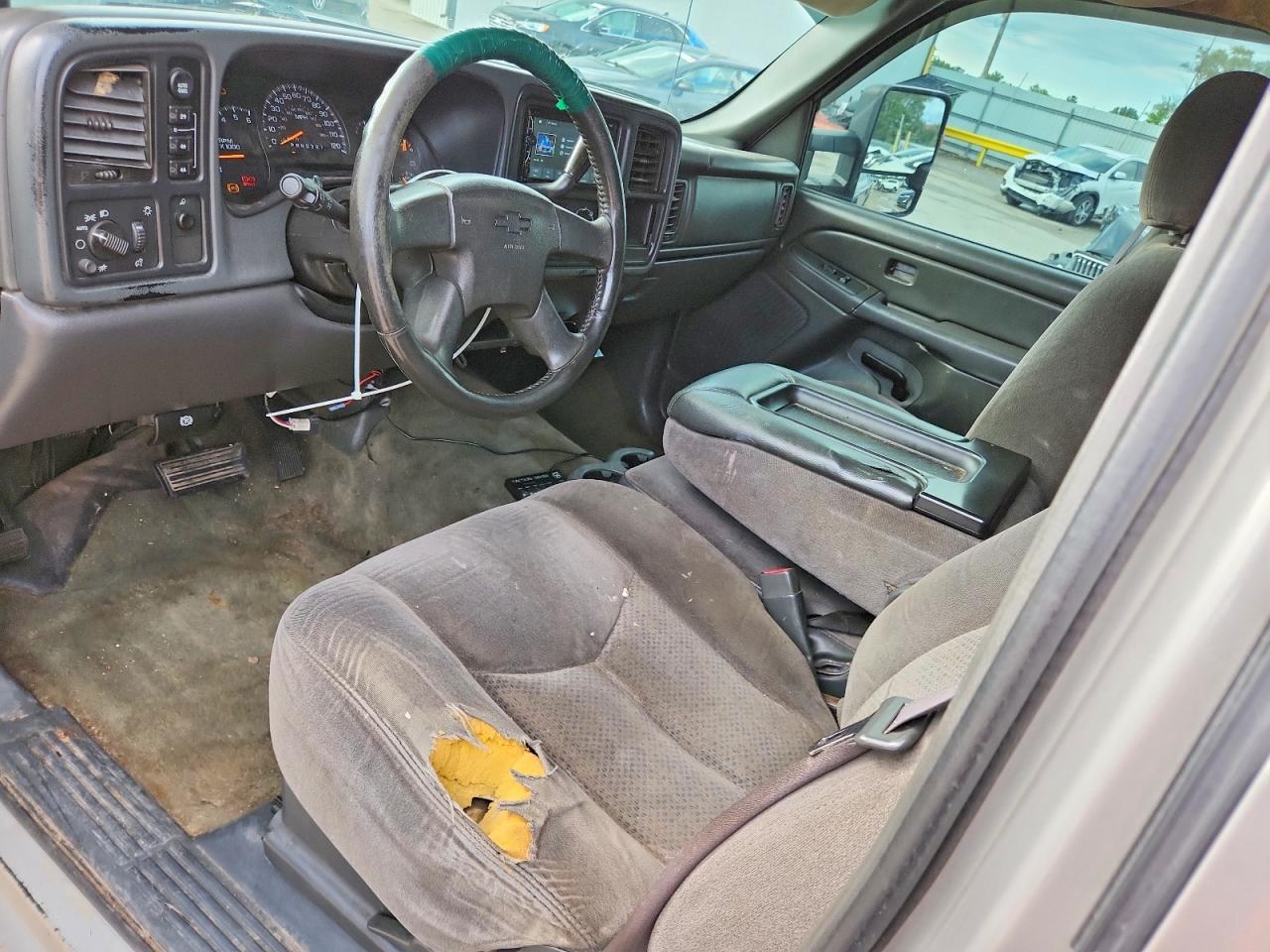 2006 Chevrolet Silverado K1500 Silver vin: 2GCEK13ZX61319774