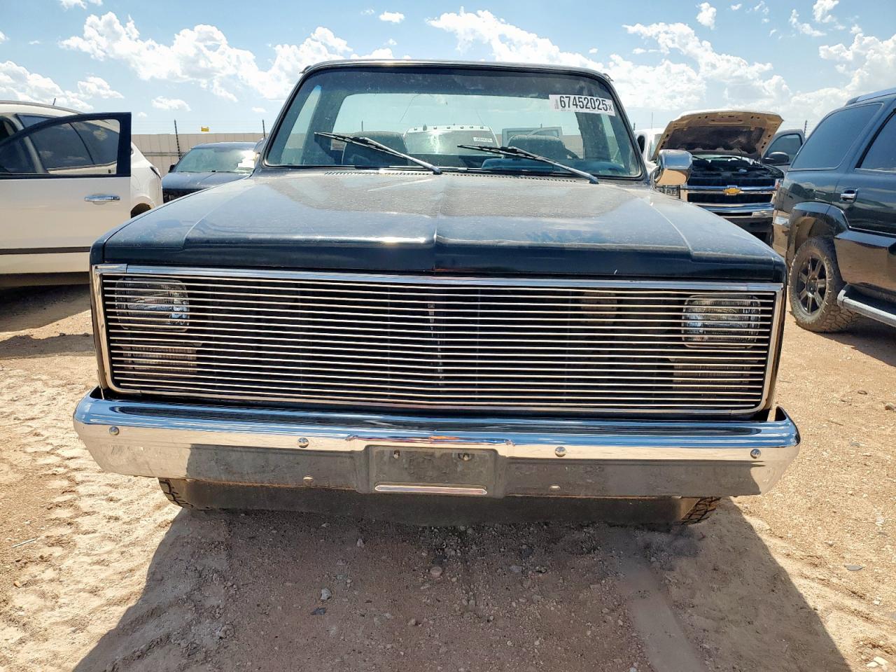 1983 Chevrolet K10 Black vin: 2GCEK14HXD1112577