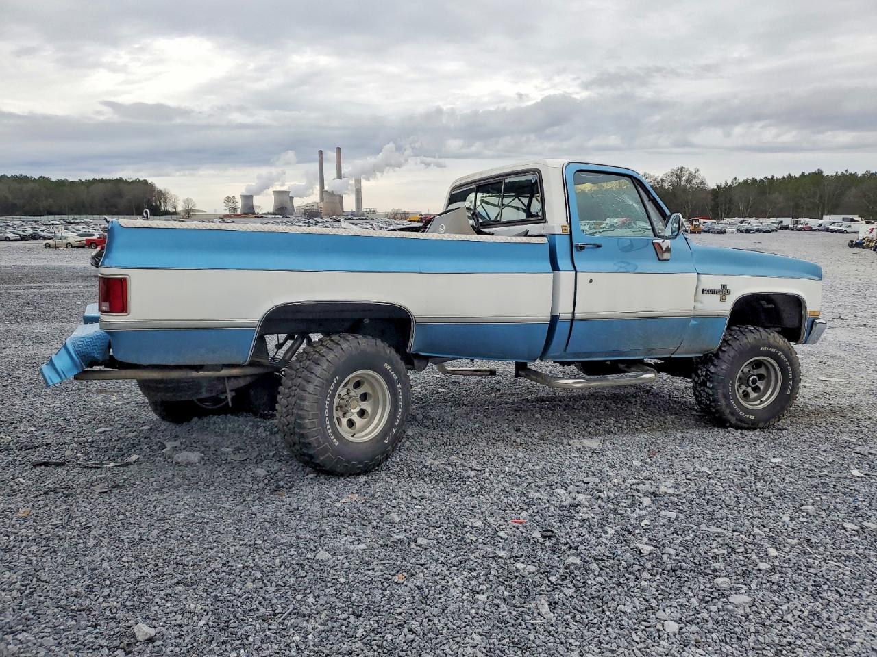 1983 Chevrolet K10 Blue vin: 2GCEK14HXD1137303