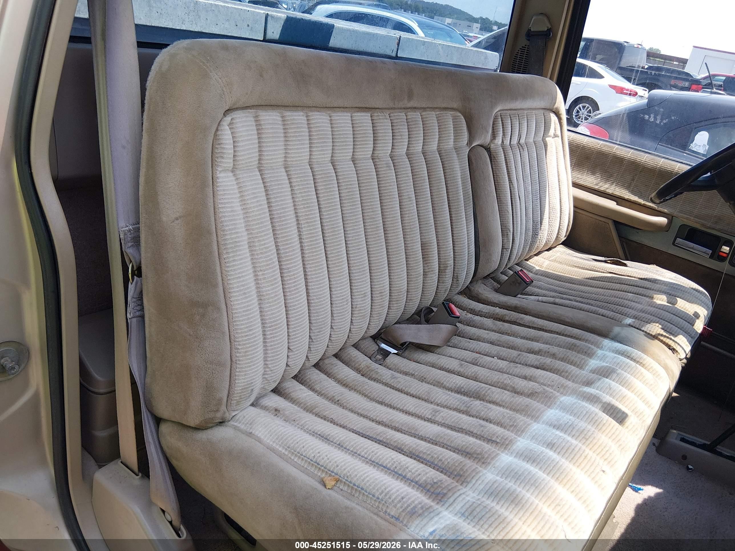 1990 Chevrolet Gmt-400 K1500 Red vin: 2GCEK14K0L1123341