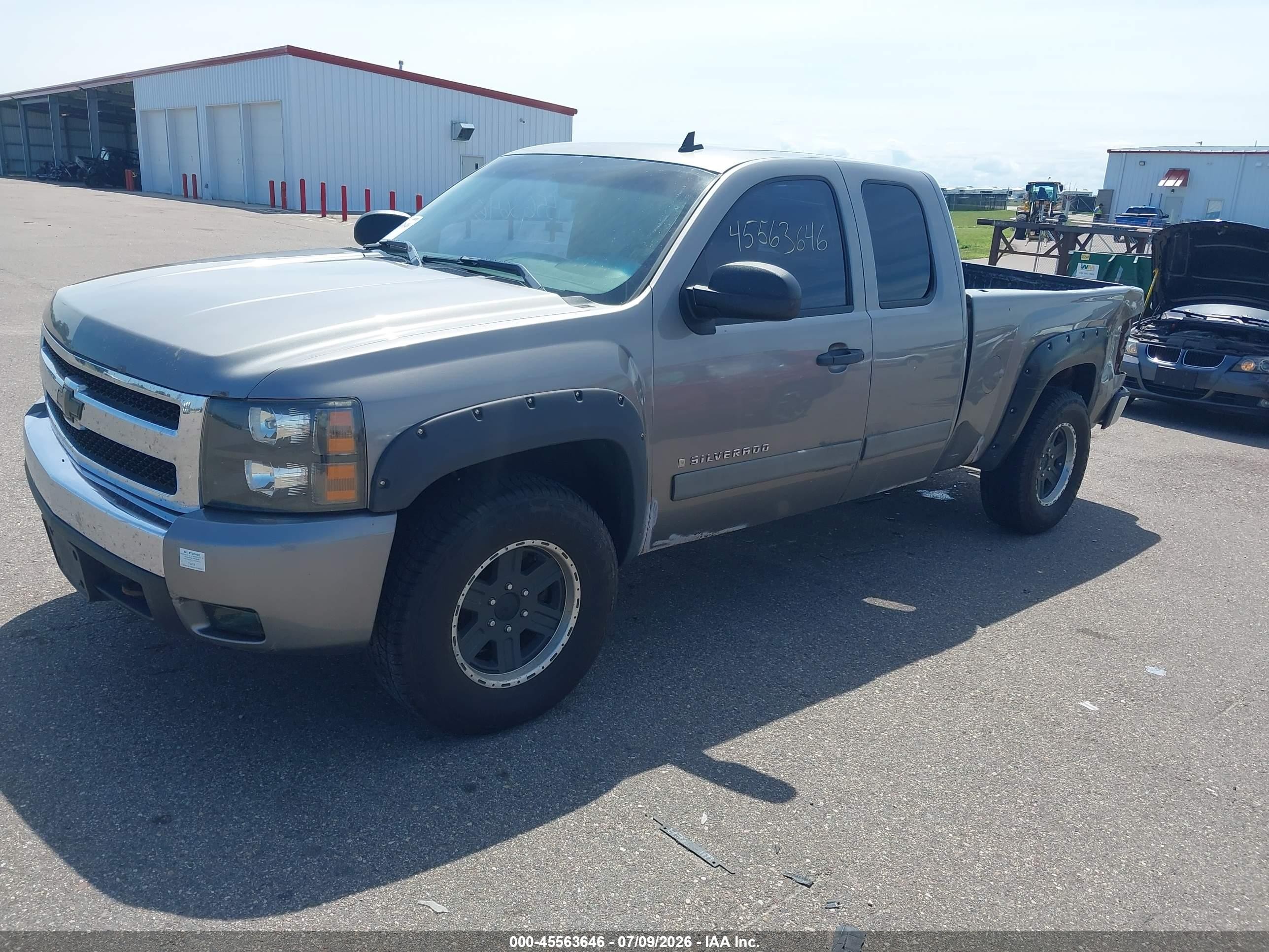 2007 Chevrolet Silverado 1500 Lt1 Серый vin: 2GCEK190271699459