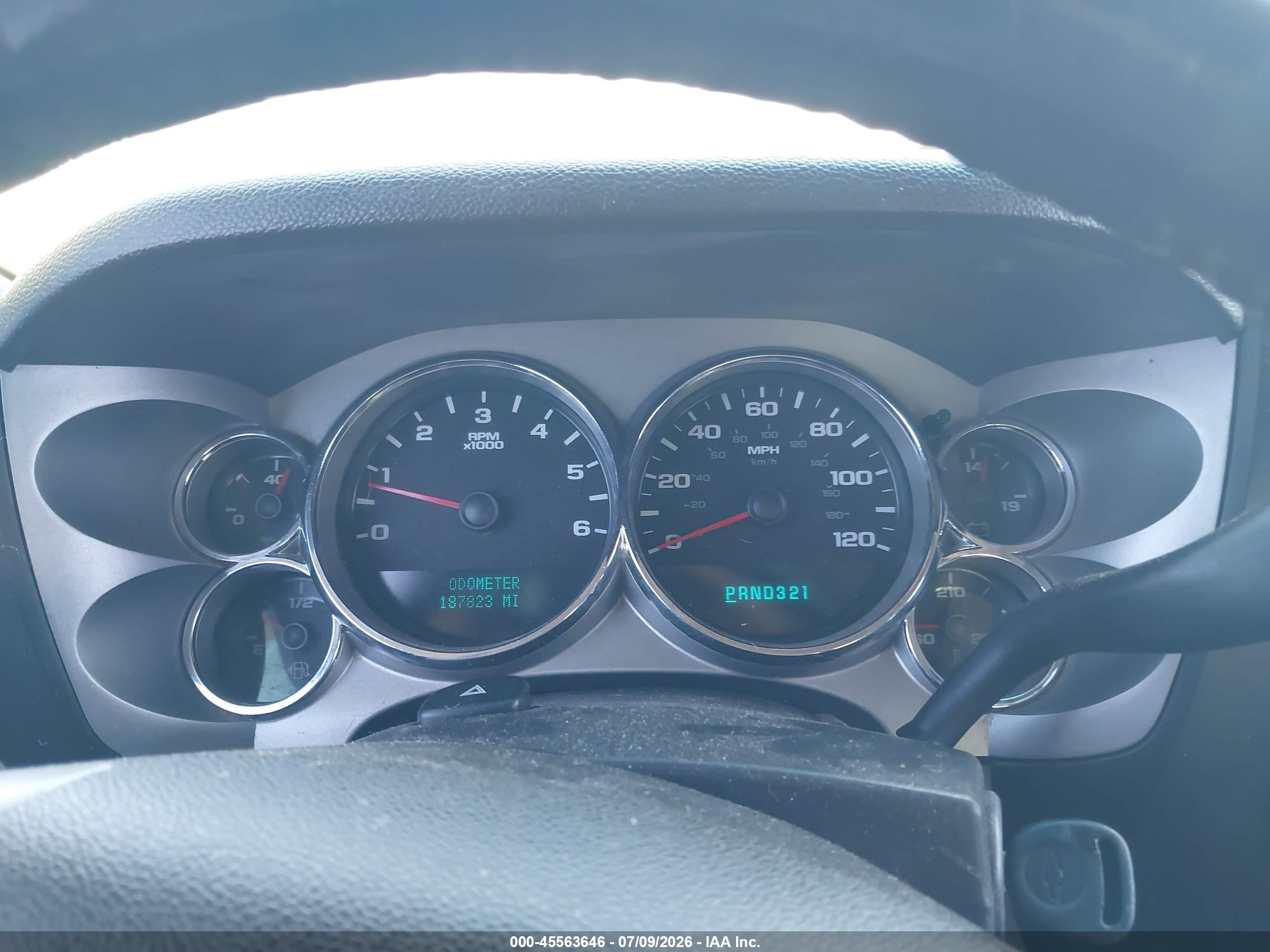 2007 Chevrolet Silverado 1500 Lt1 Серый vin: 2GCEK190271699459
