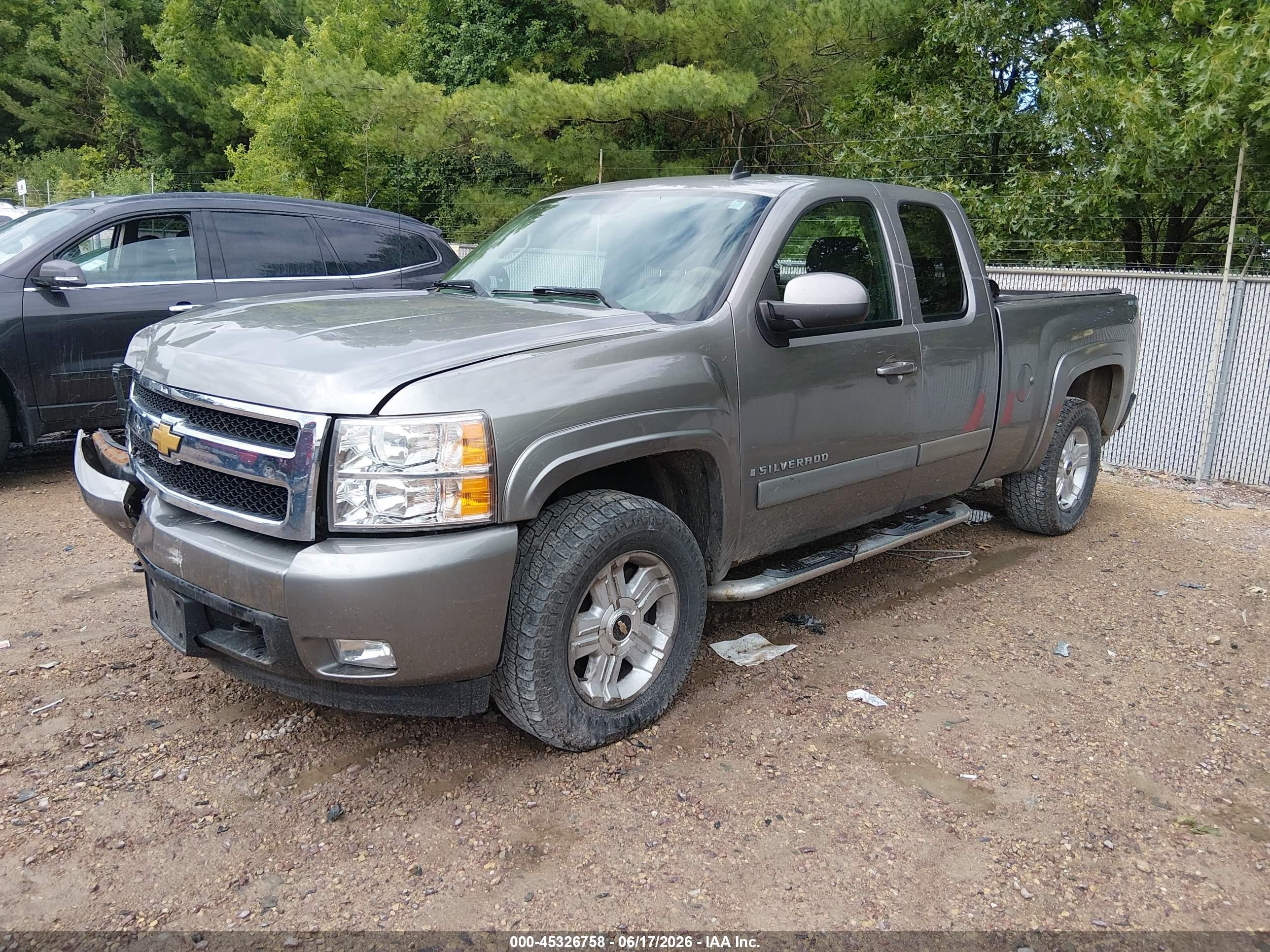 2008 Chevrolet Silverado 1500 Ltz Gray vin: 2GCEK190481258305