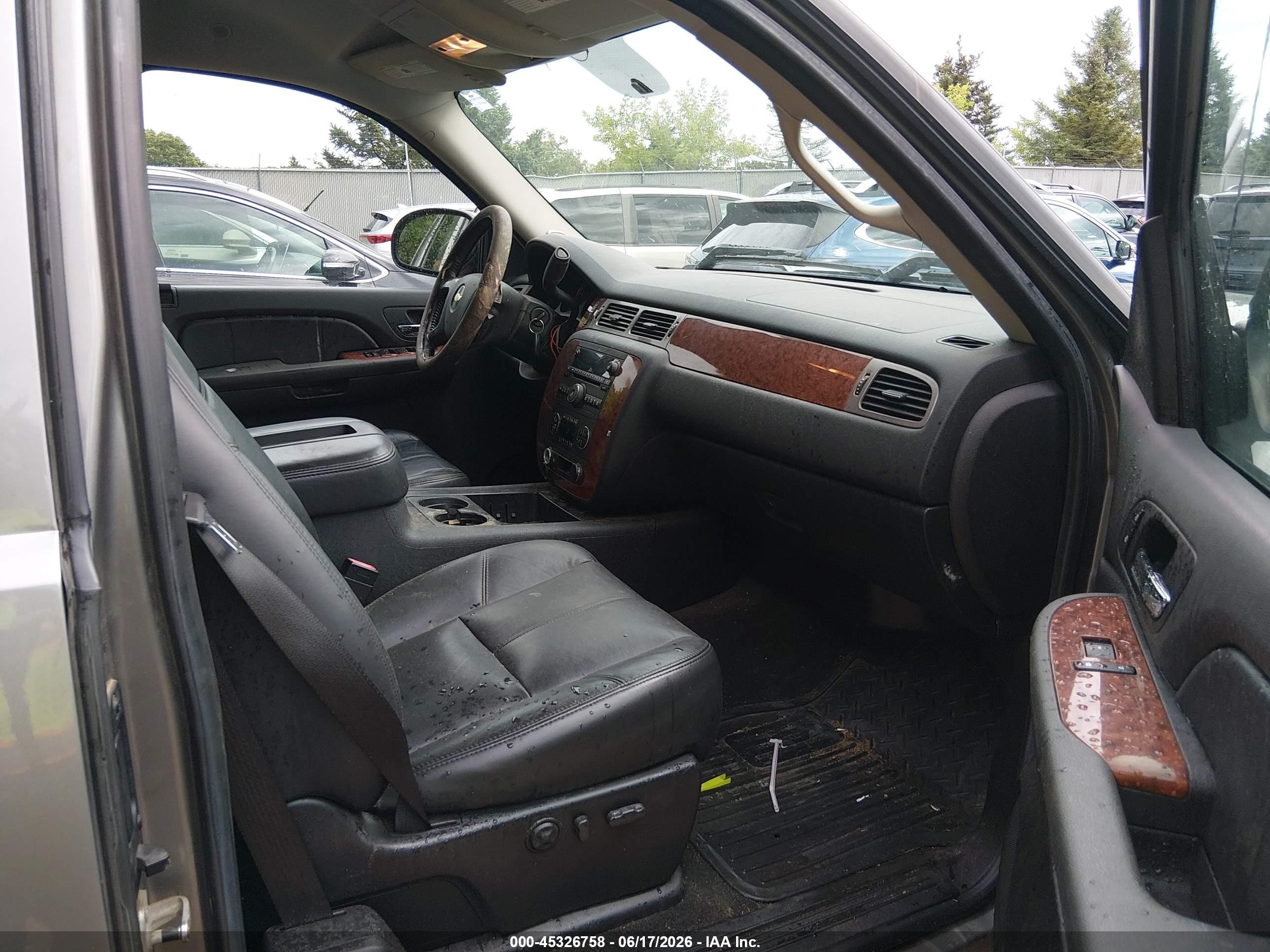 2008 Chevrolet Silverado 1500 Ltz Gray vin: 2GCEK190481258305