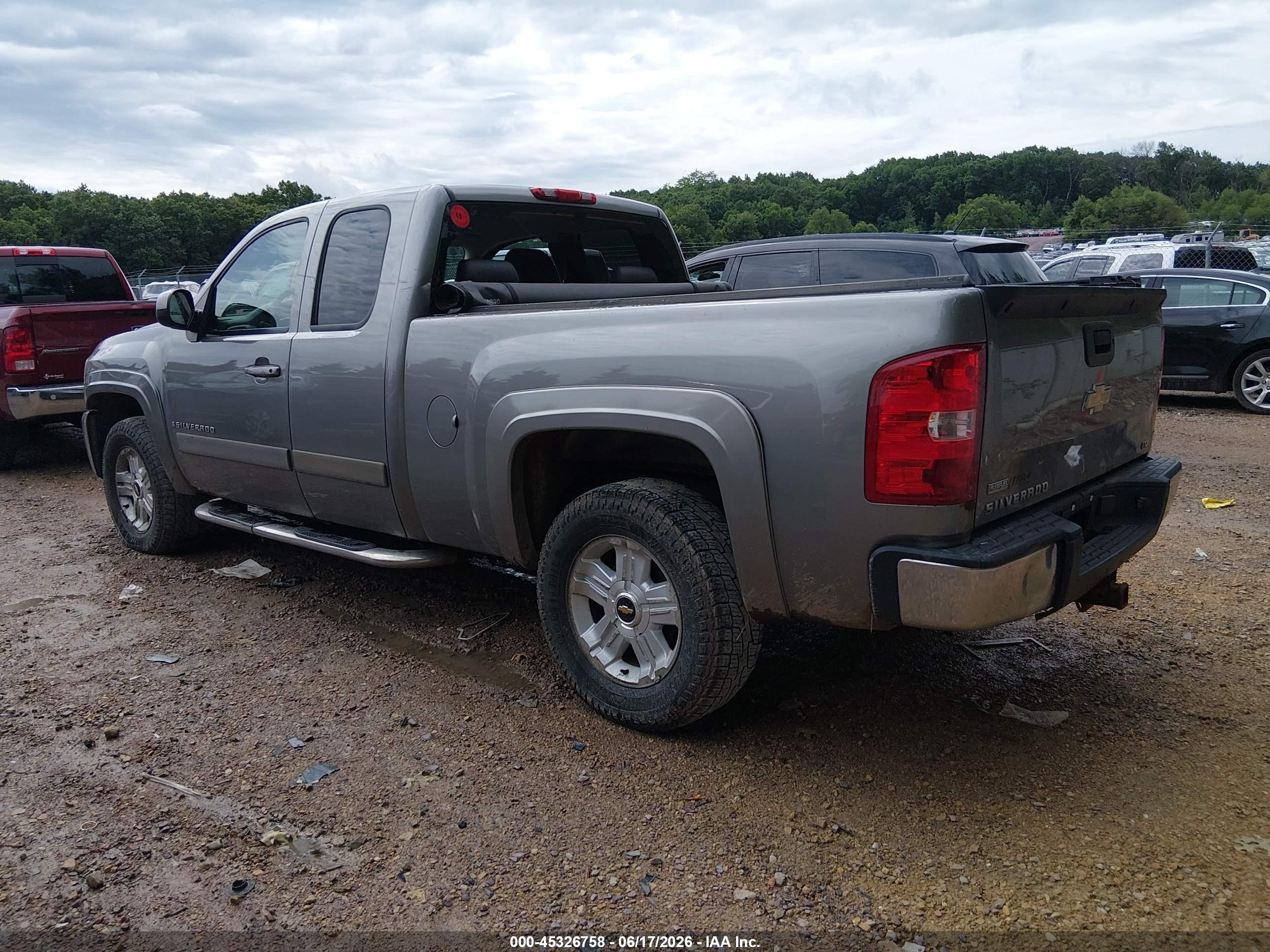 2008 Chevrolet Silverado 1500 Ltz Gray vin: 2GCEK190481258305