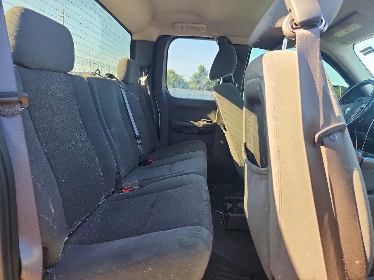2008 Chevrolet Silverado K1500 Silver vin: 2GCEK190581102970