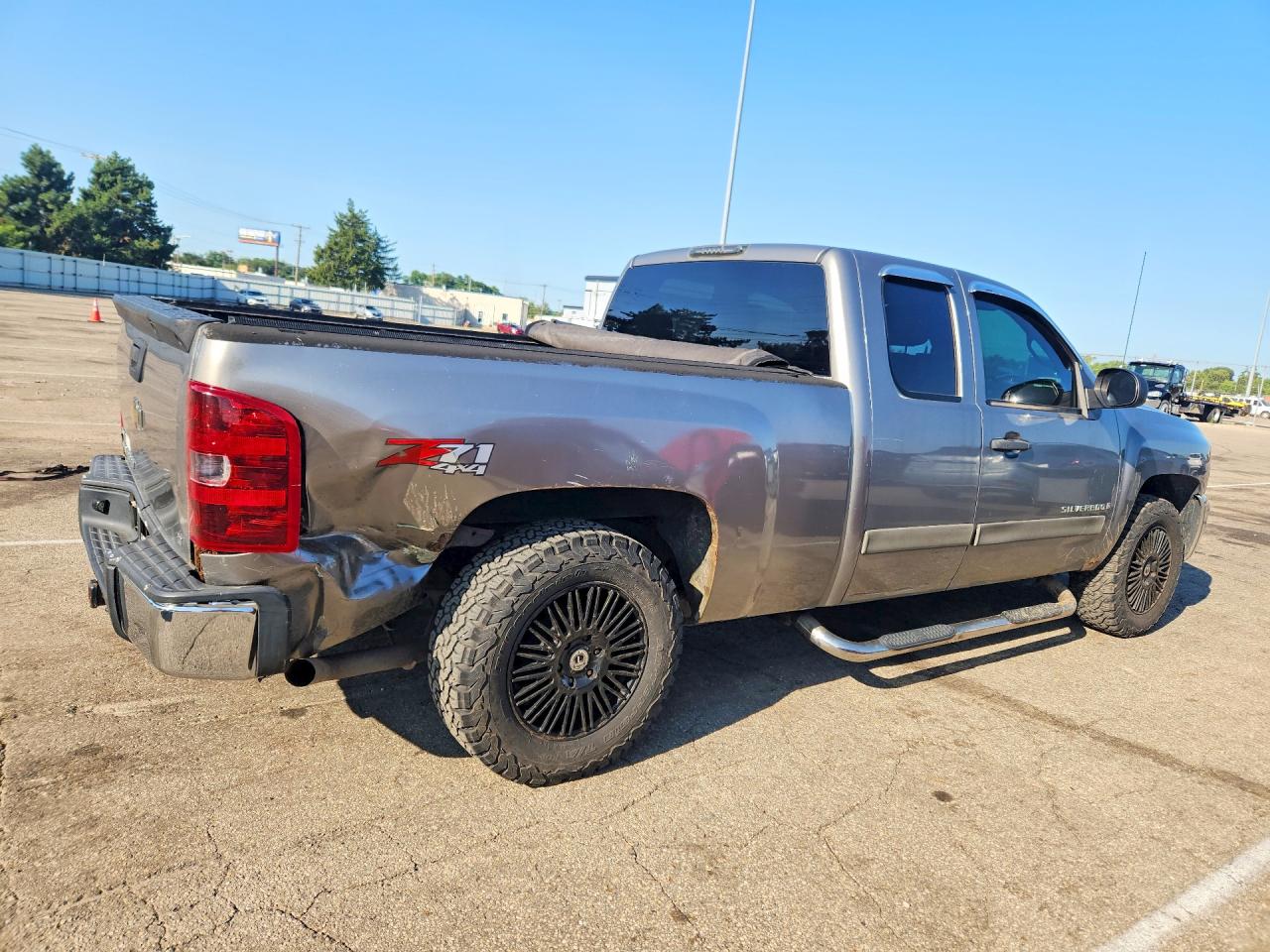 2008 Chevrolet Silverado K1500 Silver vin: 2GCEK190581102970