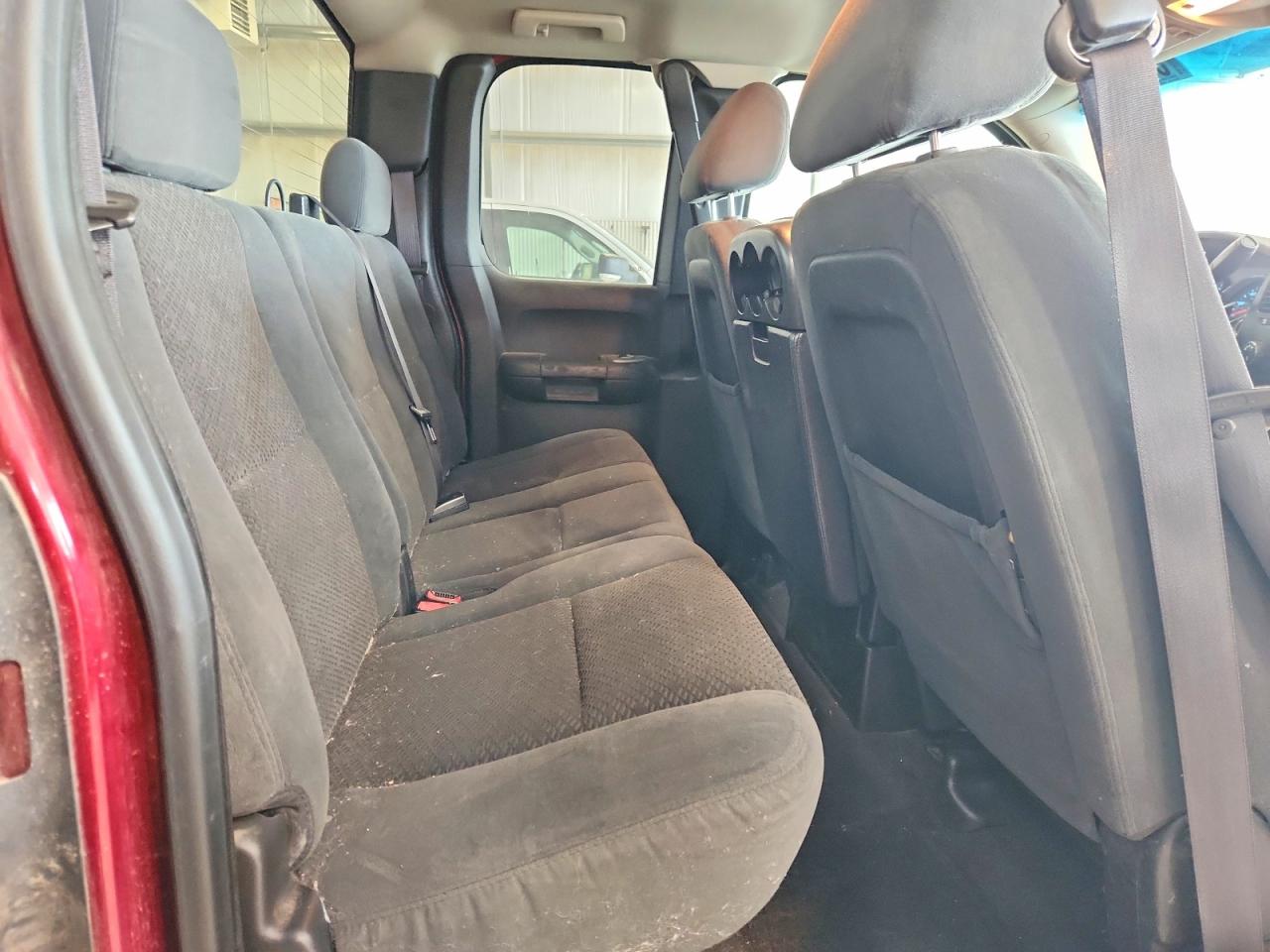 2007 Chevrolet Silverado K1500 Burgundy vin: 2GCEK190971679547