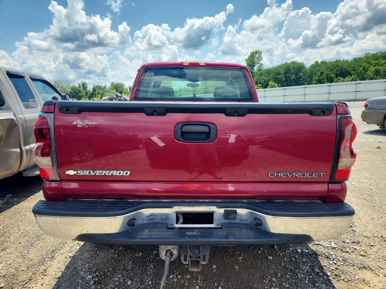 2005 Chevrolet Silverado K1500 Red vin: 2GCEK19B051330257