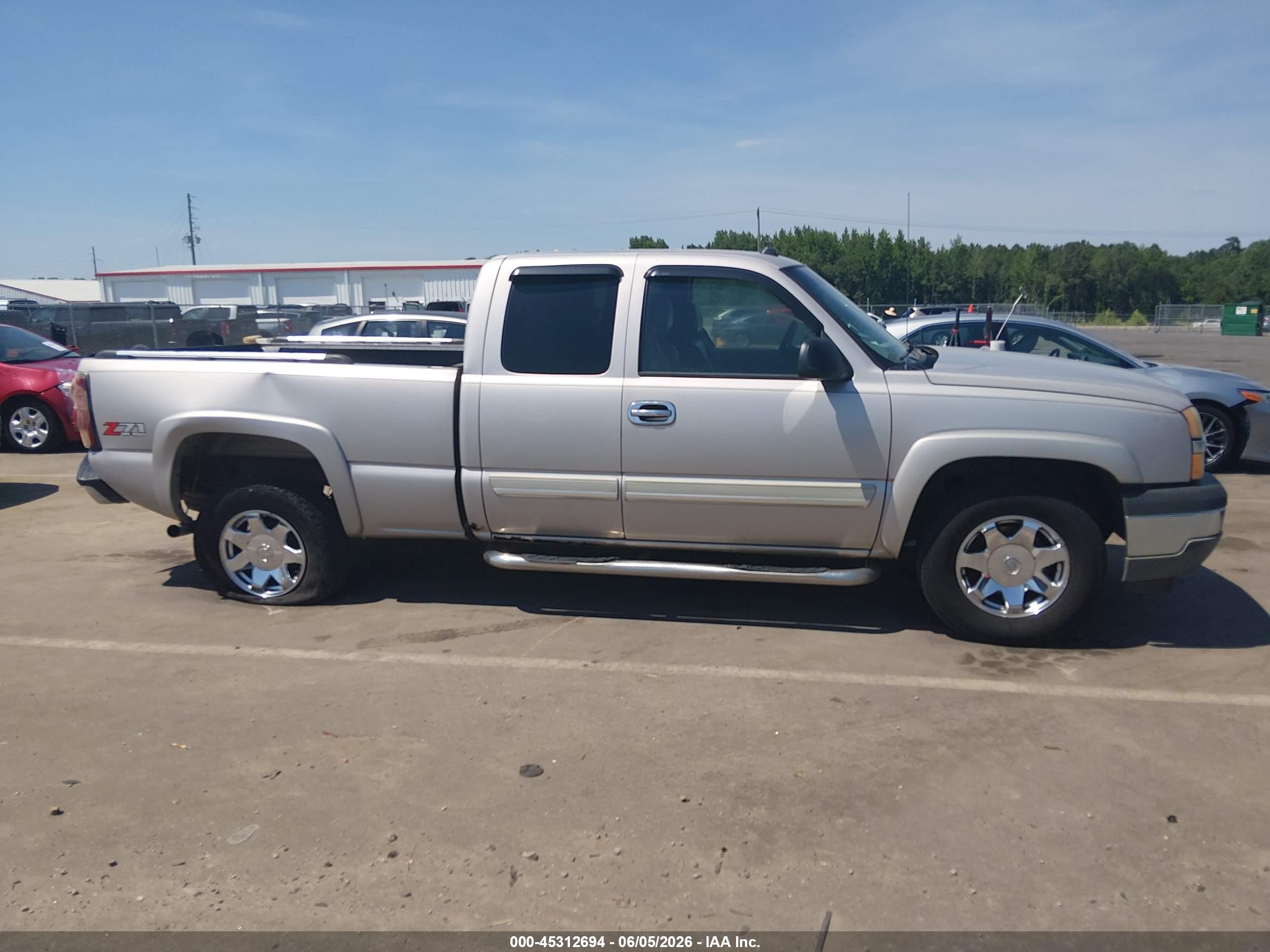 2005 Chevrolet Silverado 1500 Z71 Brown vin: 2GCEK19B151146574