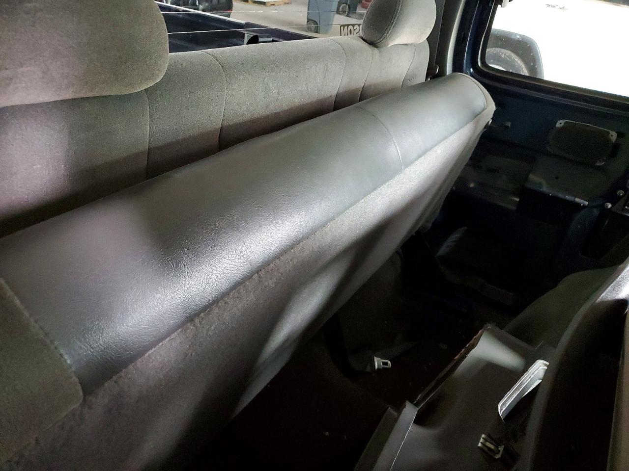 2005 Chevrolet Silverado K1500 Blue vin: 2GCEK19B451312201