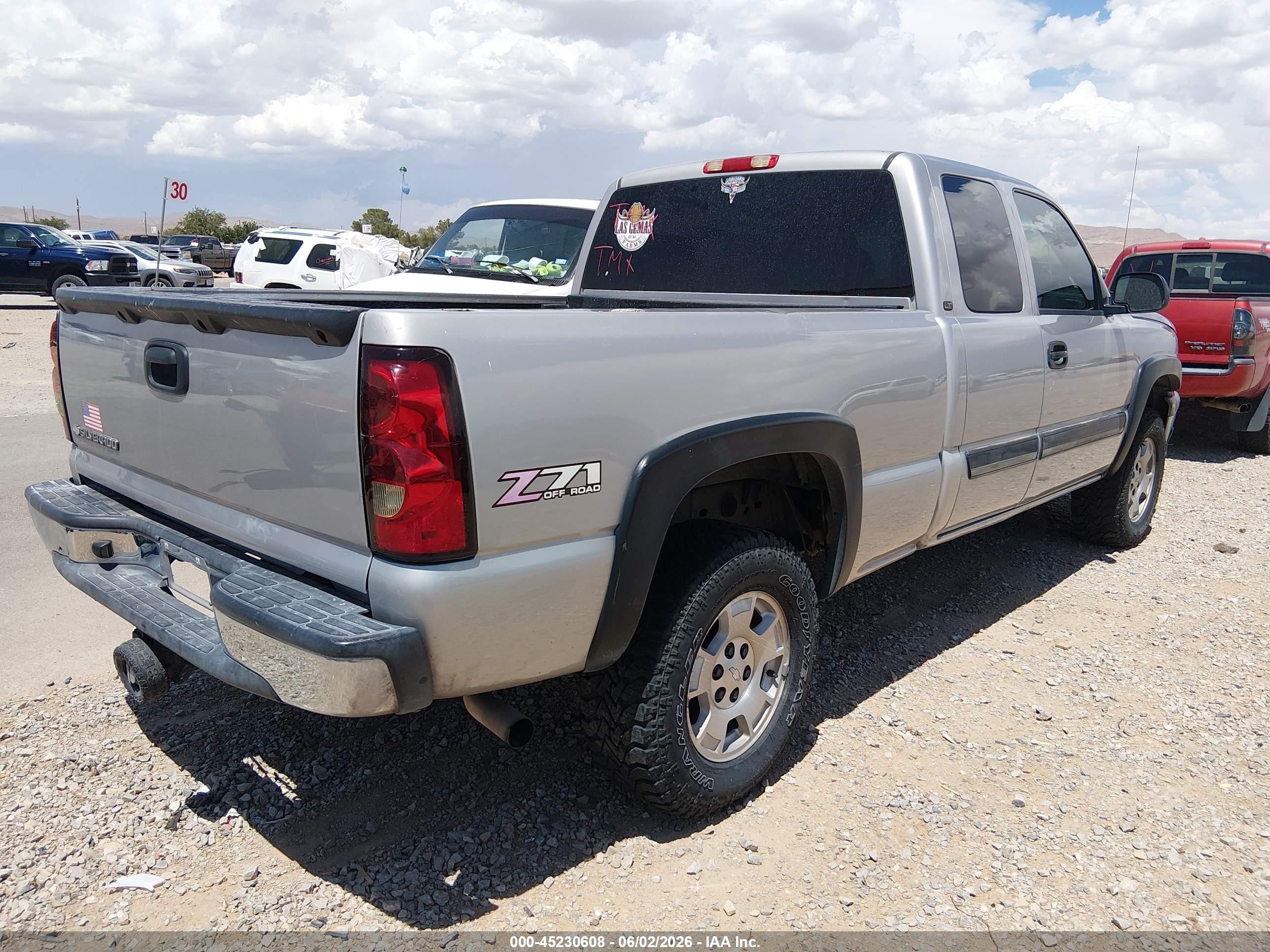 2006 Chevrolet Silverado 1500 Lt1 Silver vin: 2GCEK19B561106161