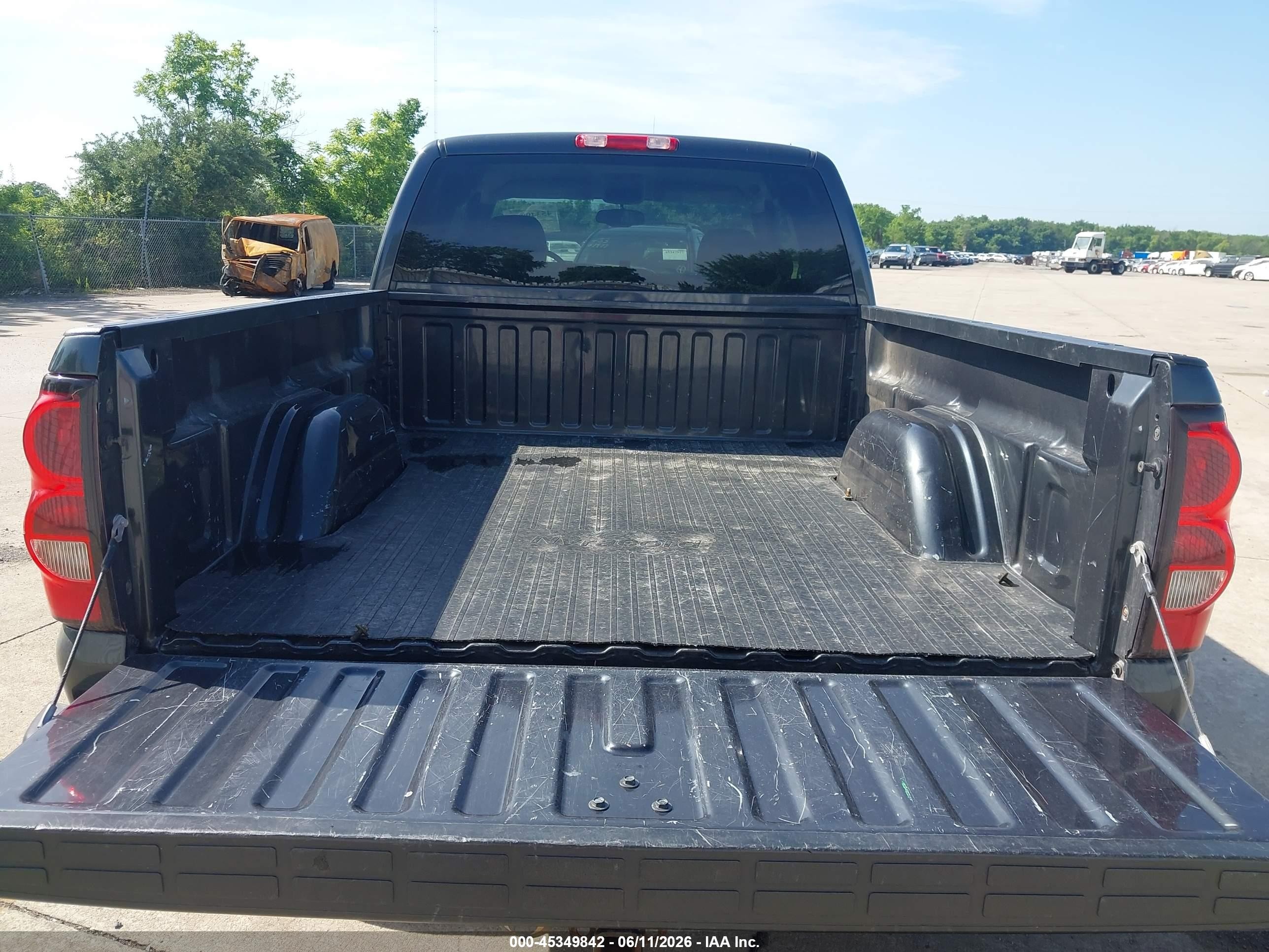 2005 Chevrolet Silverado 1500 Z71 Black vin: 2GCEK19B751339070