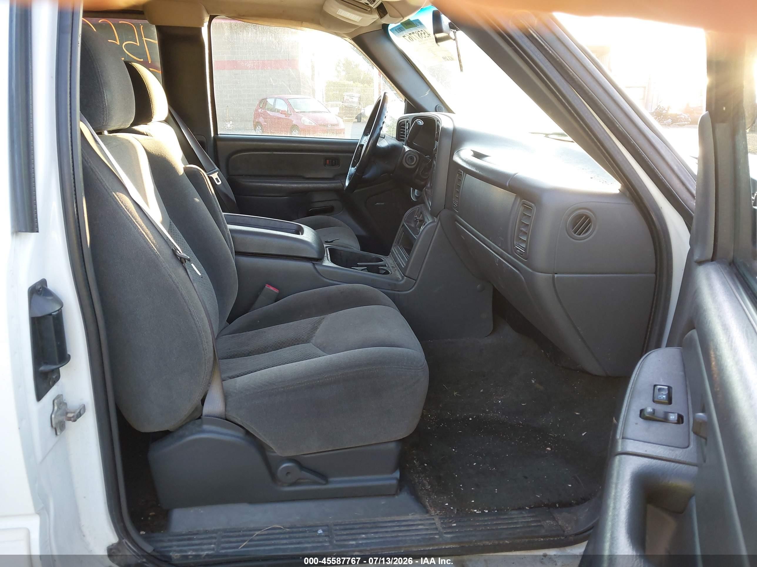 2005 Chevrolet Silverado 1500 Z71 White vin: 2GCEK19BX51229341