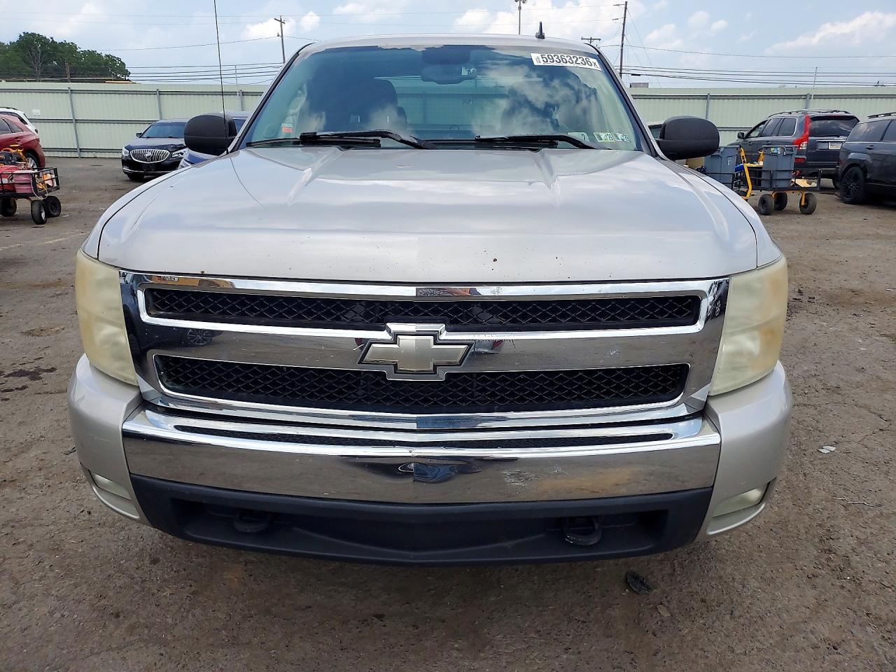 2007 Chevrolet Silverado K1500 Silver vin: 2GCEK19J071584495