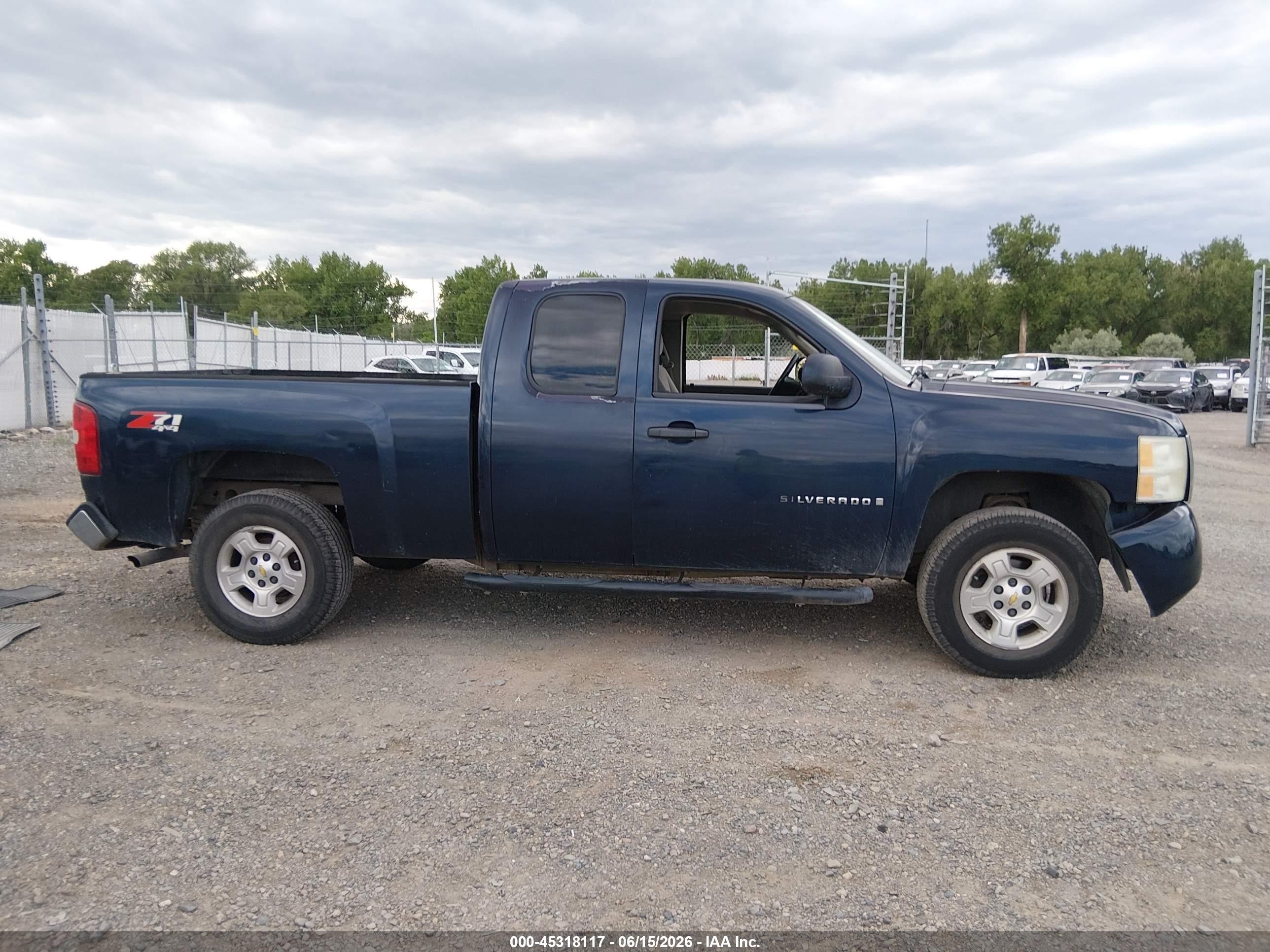 2008 Chevrolet Silverado 1500 Lt1 Синий vin: 2GCEK19J081290449