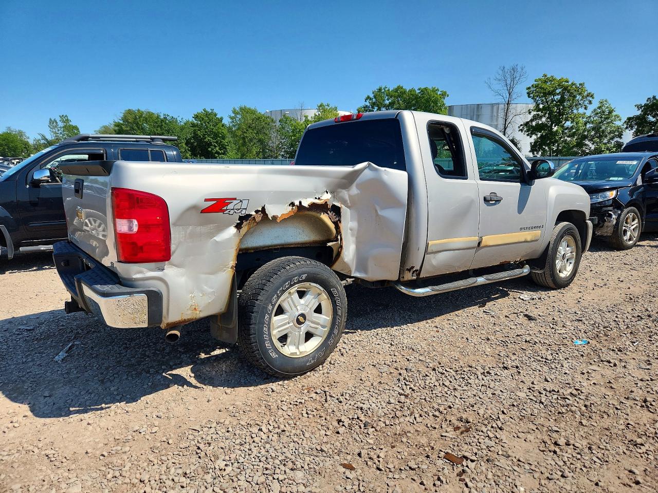 2008 Chevrolet Silverado K1500 Silver vin: 2GCEK19J181176699