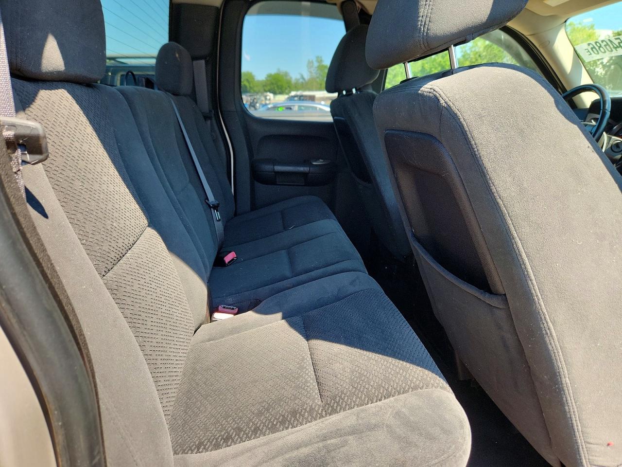2008 Chevrolet Silverado K1500 Silver vin: 2GCEK19J181176699