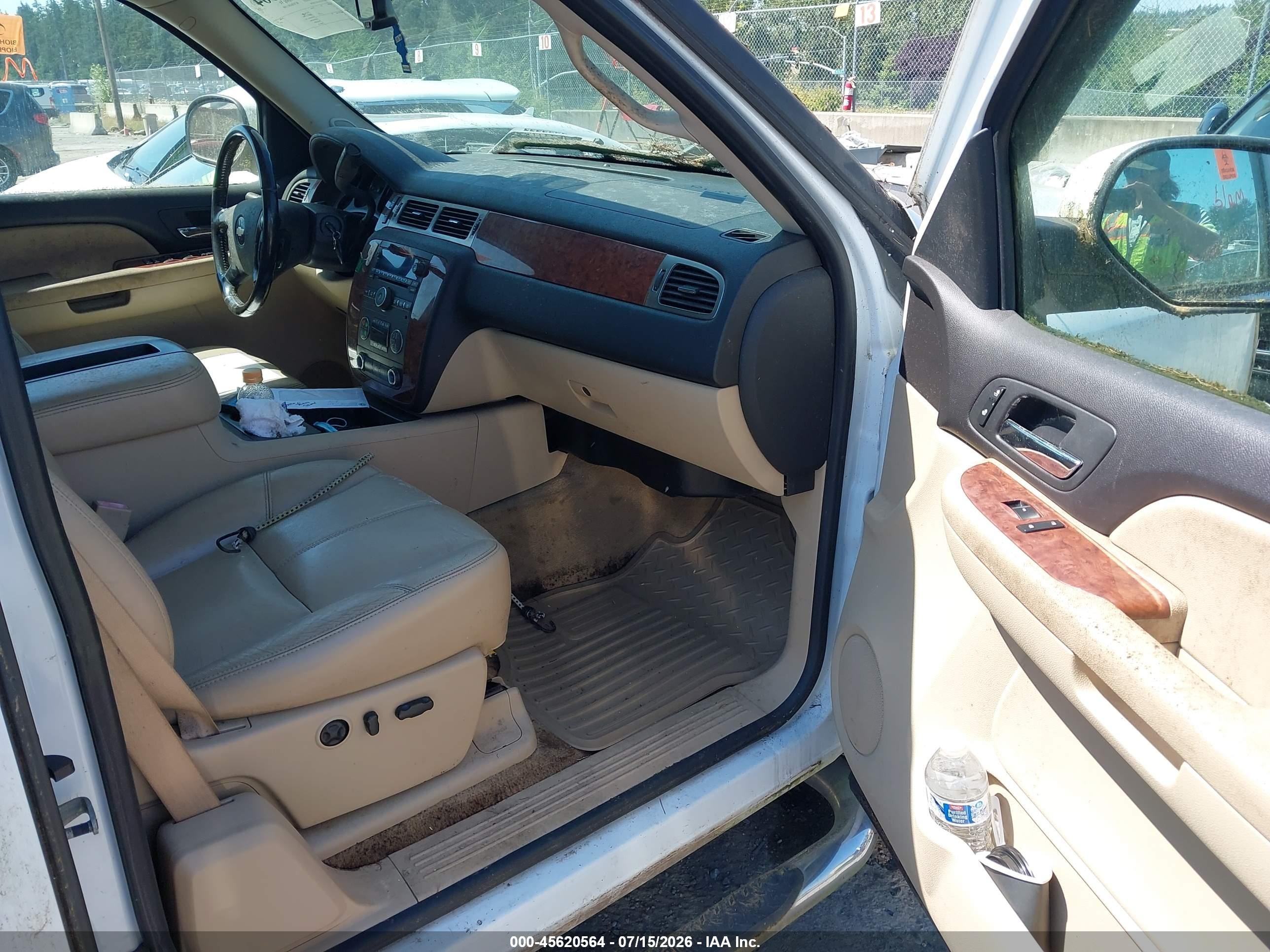 2007 Chevrolet Silverado 1500 Ltz White vin: 2GCEK19J271589794