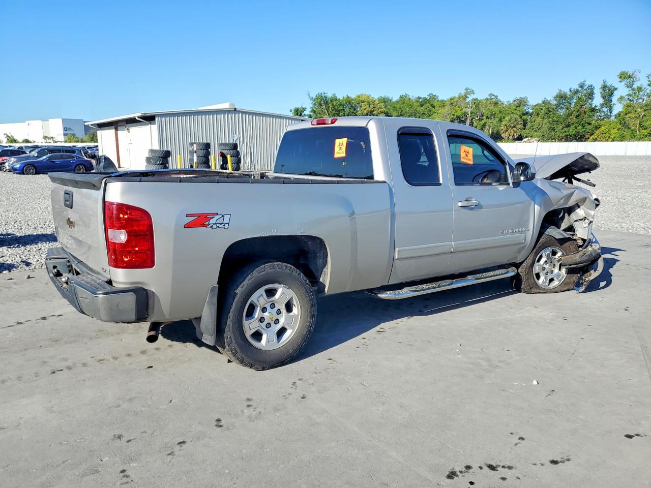 2007 Chevrolet Silverado K1500 Tan vin: 2GCEK19J271701476
