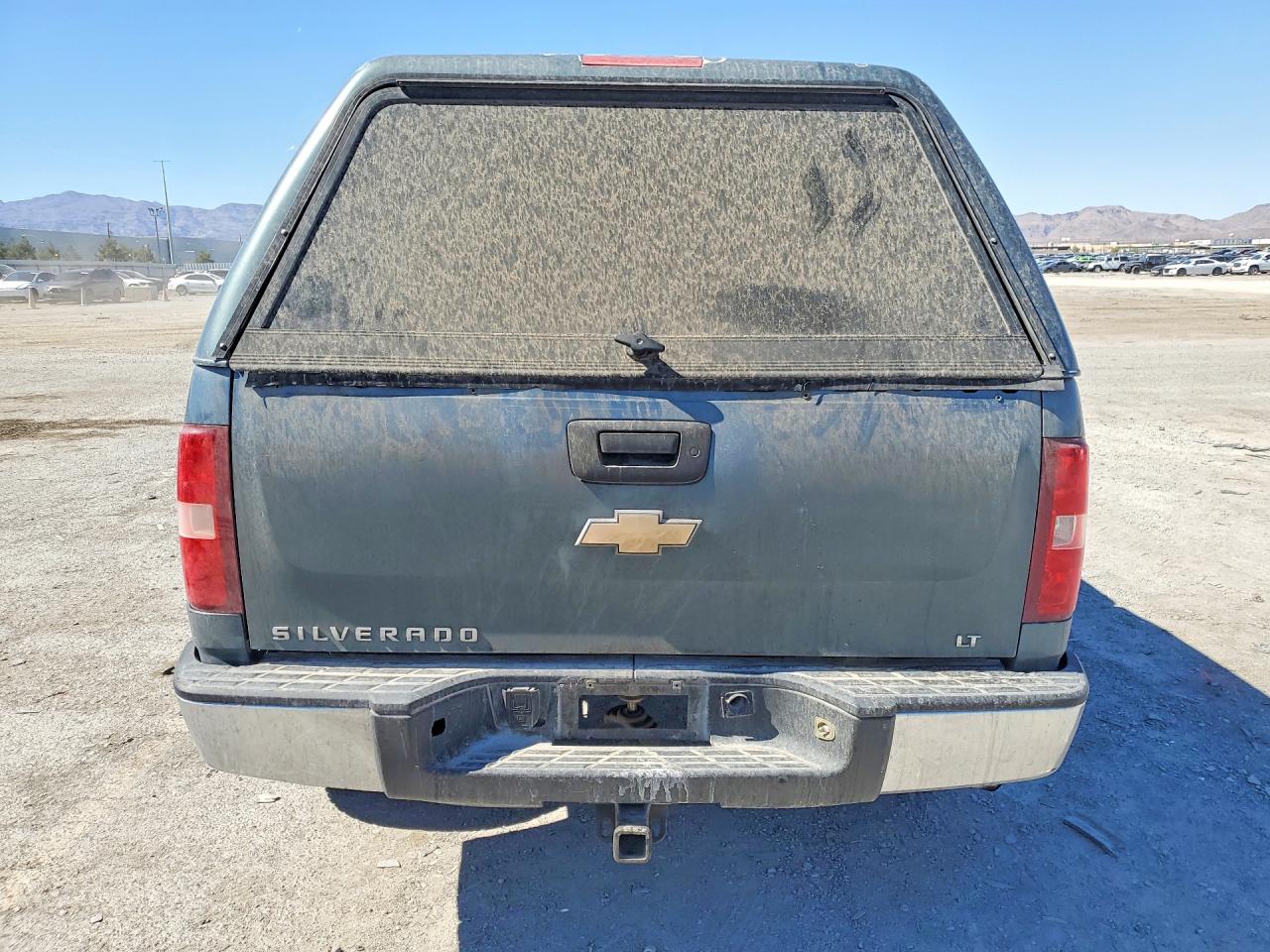 2008 Chevrolet Silverado K1500 Gray vin: 2GCEK19J281223822