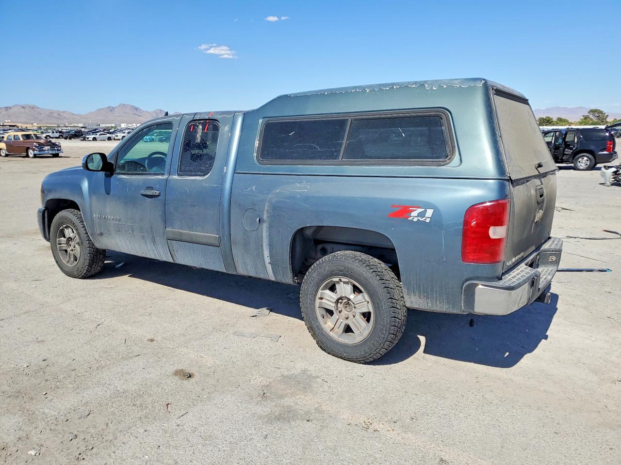 2008 Chevrolet Silverado K1500 Gray vin: 2GCEK19J281223822