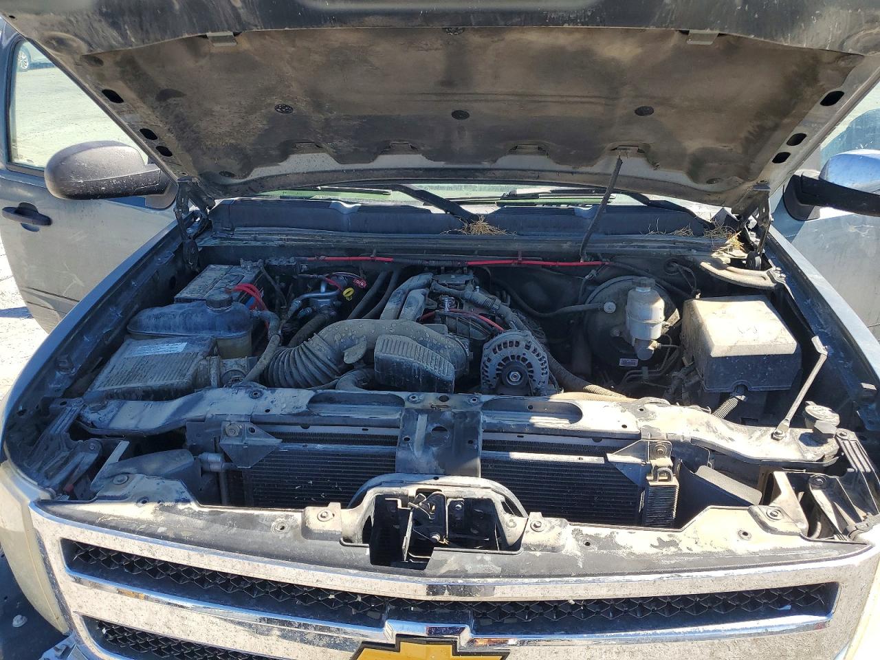 2008 Chevrolet Silverado K1500 Gray vin: 2GCEK19J281223822