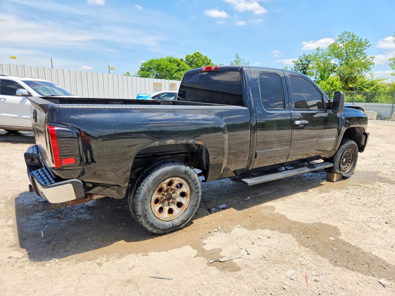 2008 Chevrolet Silverado K1500 Black vin: 2GCEK19J281314850