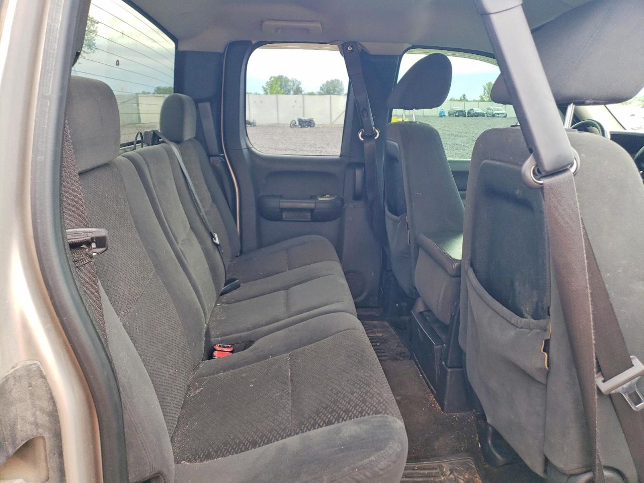 2007 Chevrolet Silverado K1500 Кремовый vin: 2GCEK19J371720733