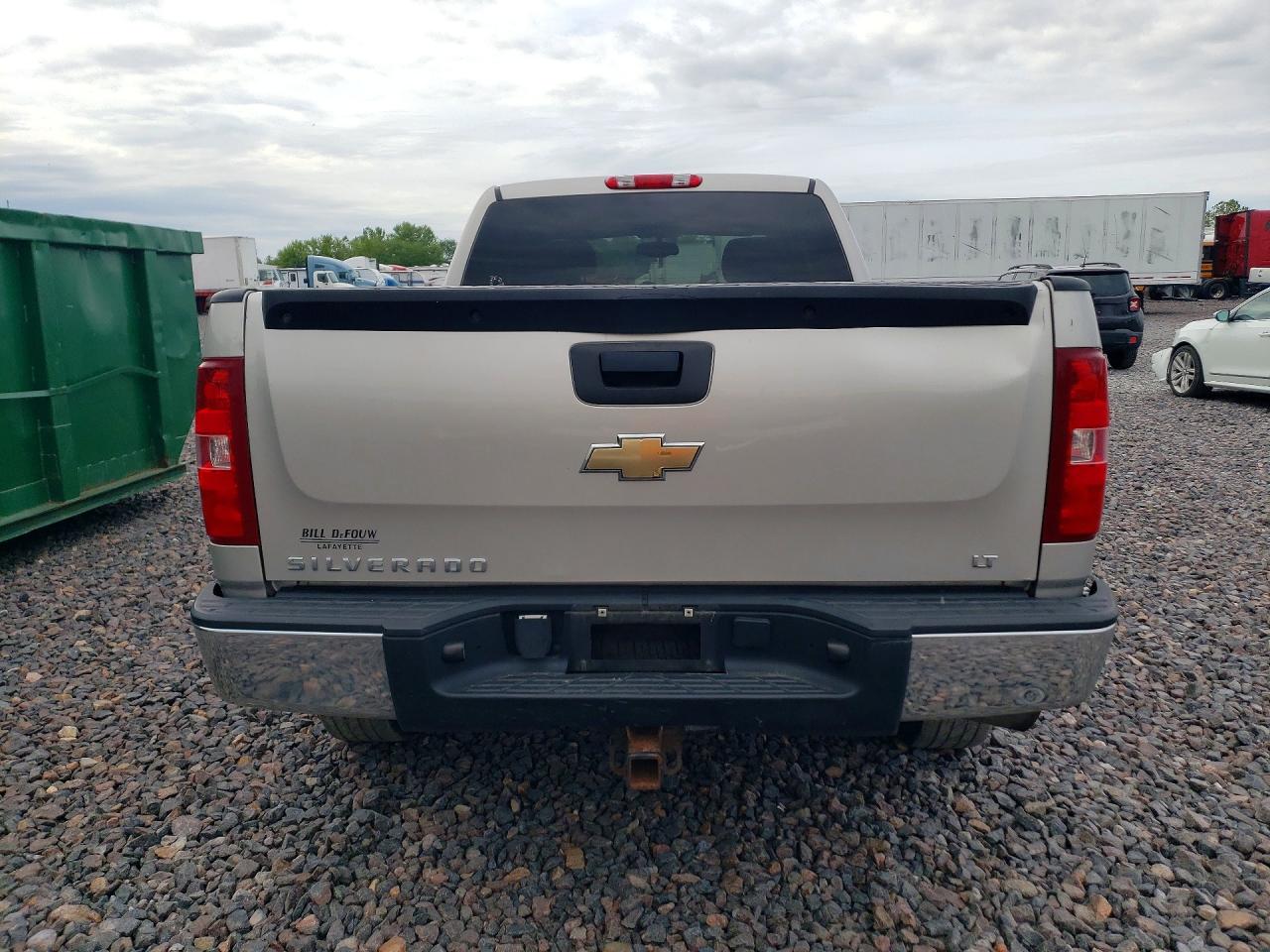 2007 Chevrolet Silverado K1500 Кремовый vin: 2GCEK19J371720733