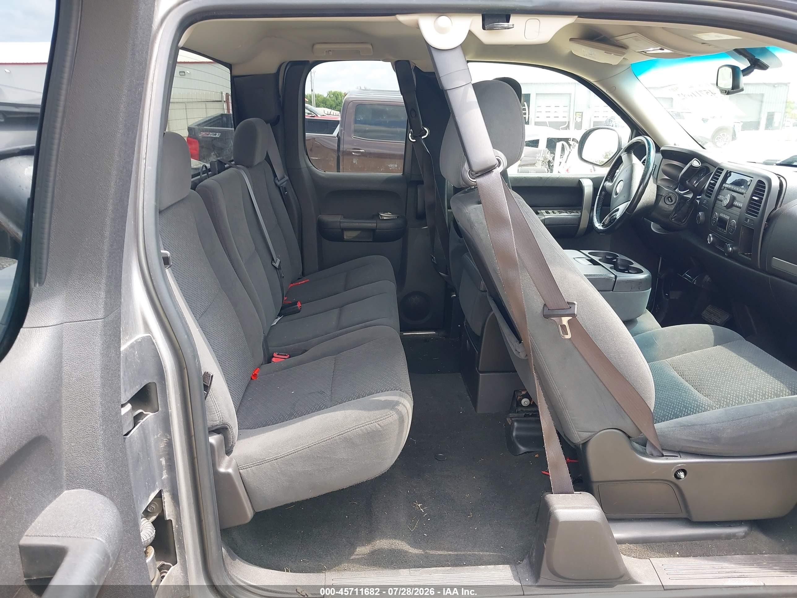 2008 Chevrolet Silverado 1500 Lt1 Silver vin: 2GCEK19J381213137