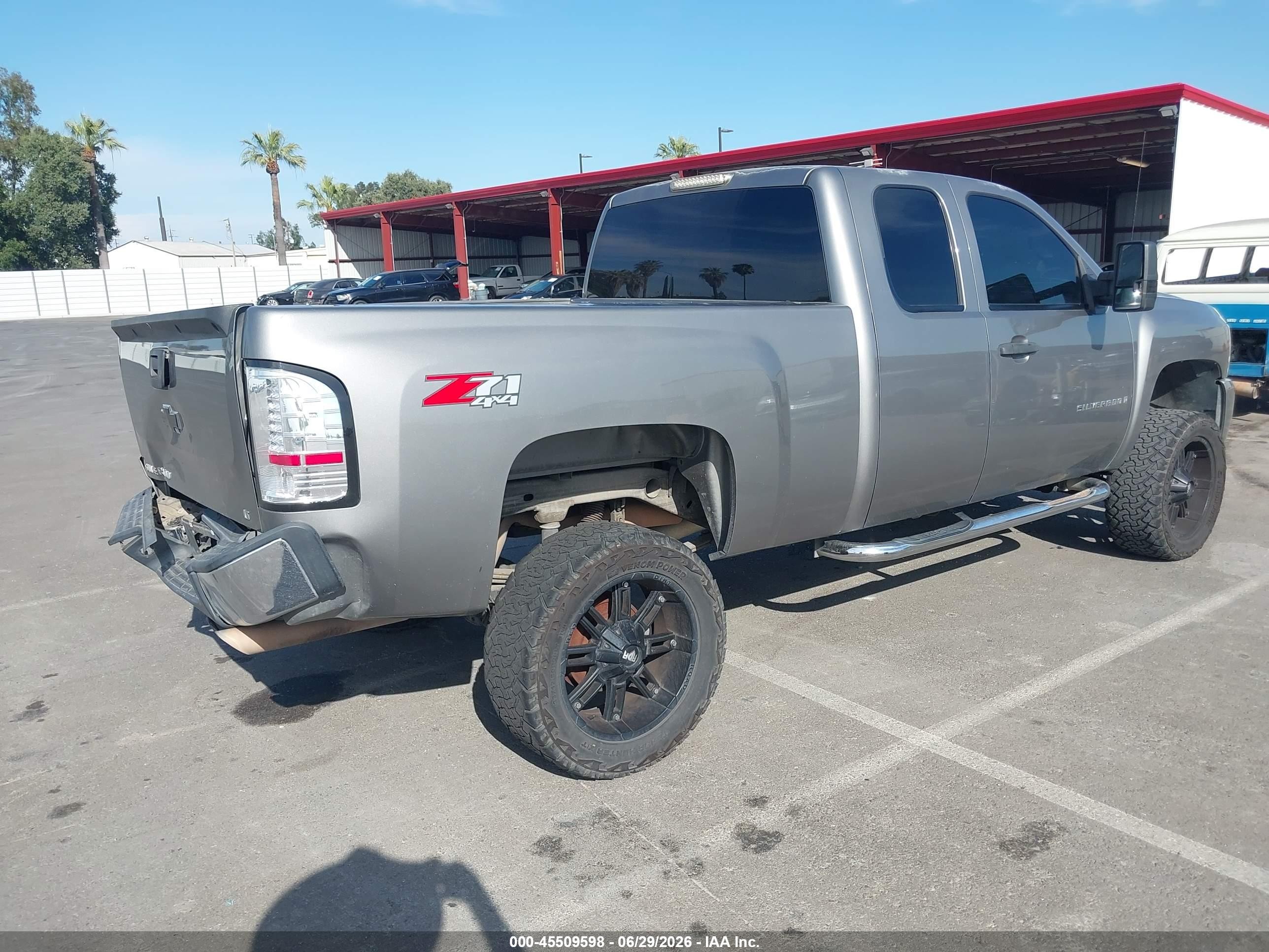 2008 Chevrolet Silverado 1500 Lt1 Silver vin: 2GCEK19J481208903