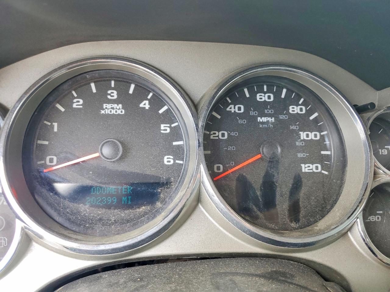 2008 Chevrolet Silverado K1500 Red vin: 2GCEK19J481245711